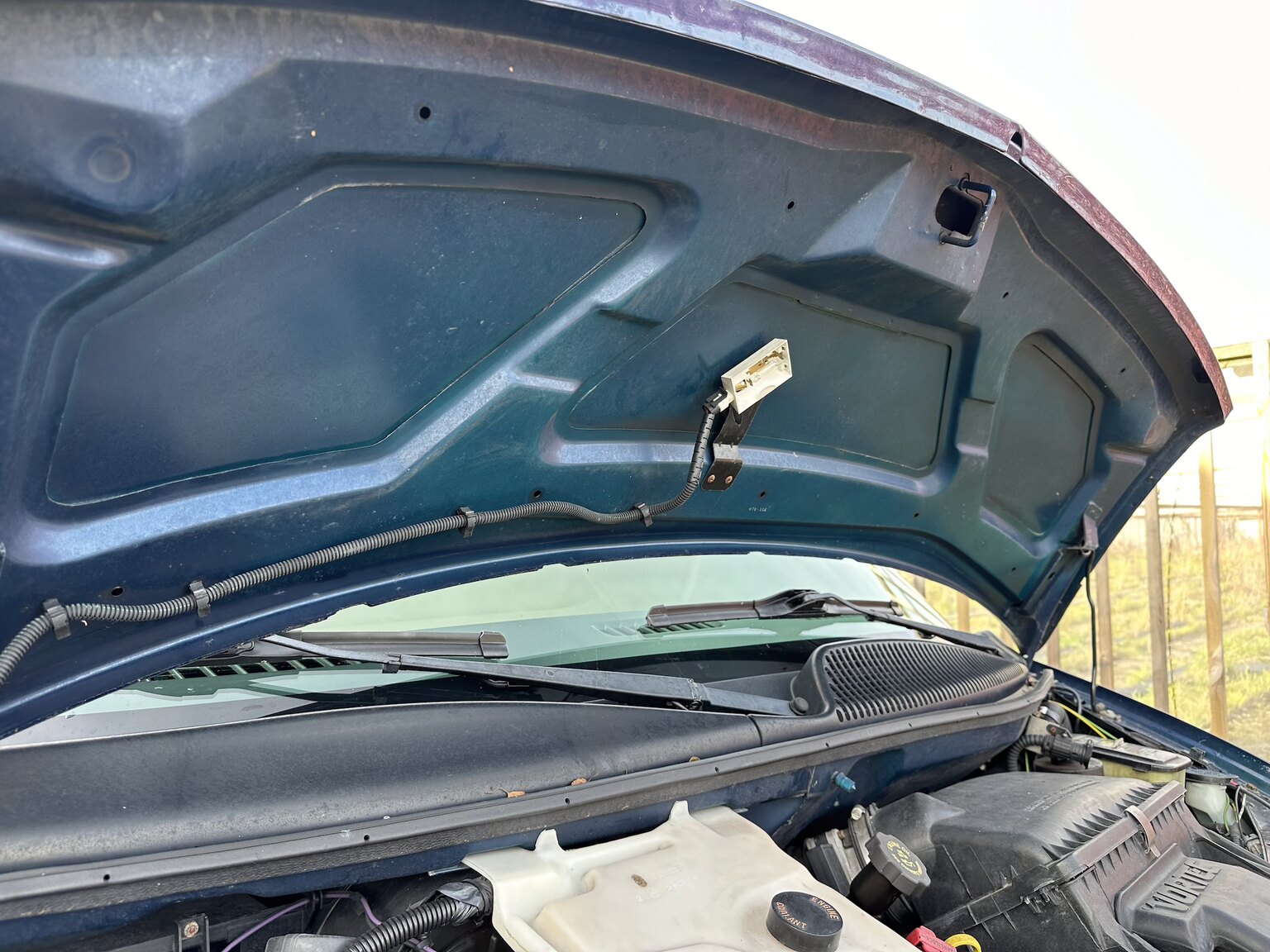 Image of 2000 GMC Savana G1500 Conversion Van mechanics