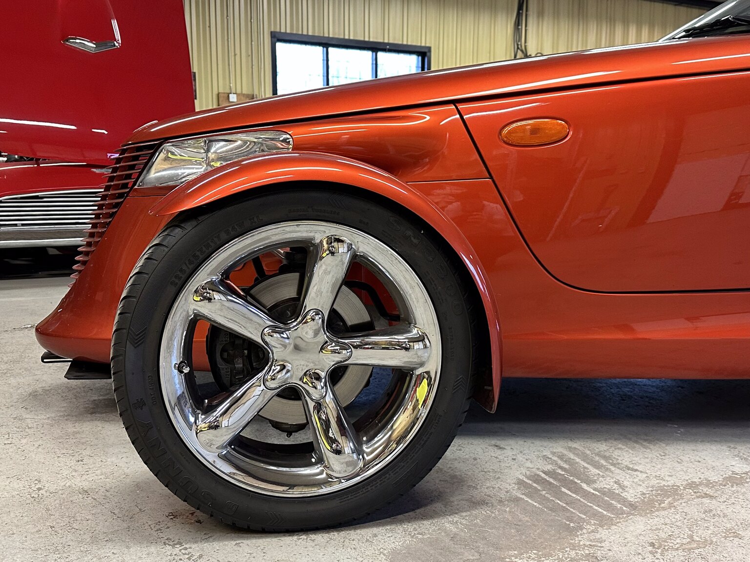 Exteriörbild på 2001 Plymouth Prowler