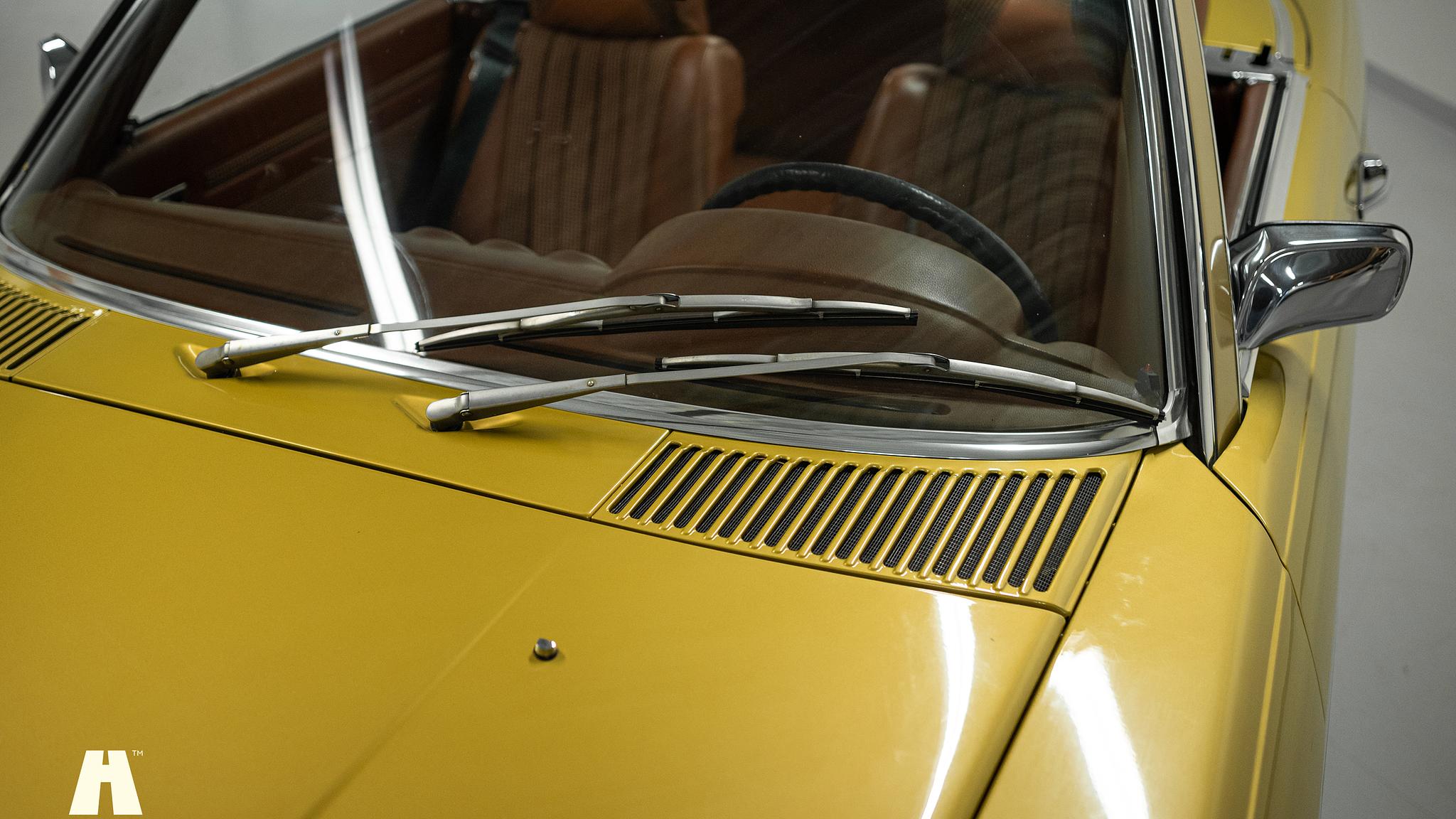 Aussenfoto 1975 Mercedes SL 350