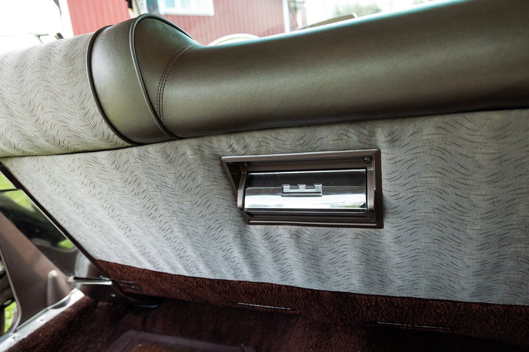 Interior image of 1962 Chrysler New Yorker
