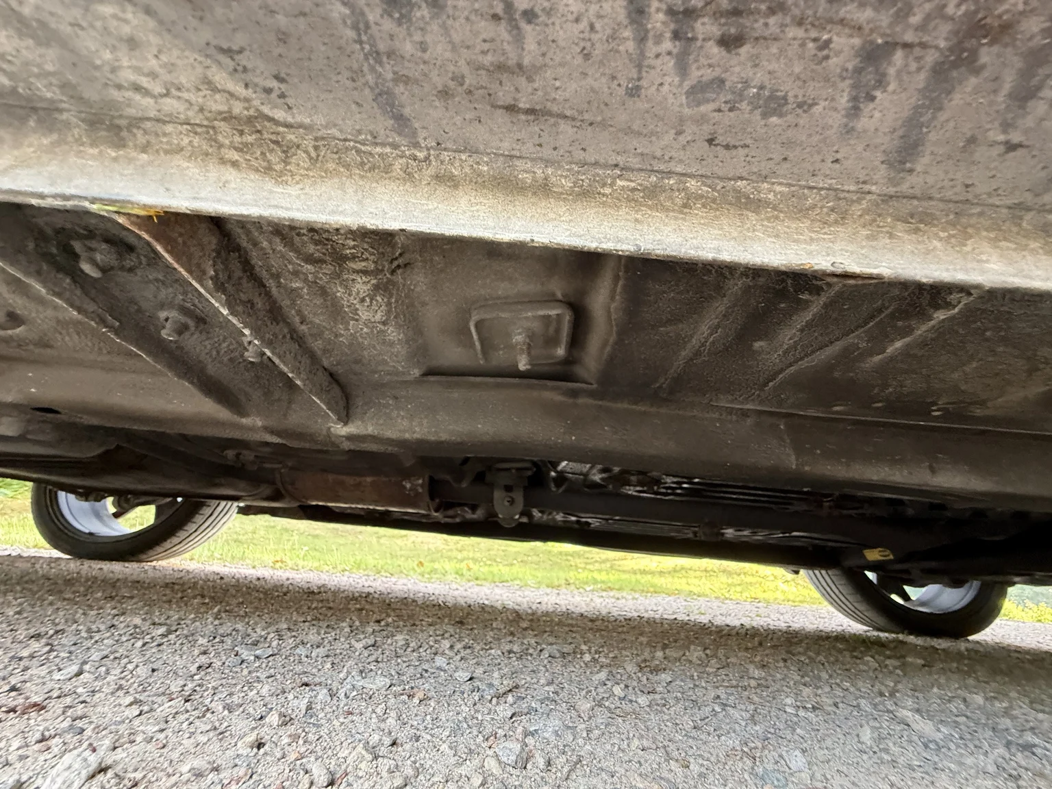 Image of 1997 Chrysler Sebring Cabriolet (18) mechanics