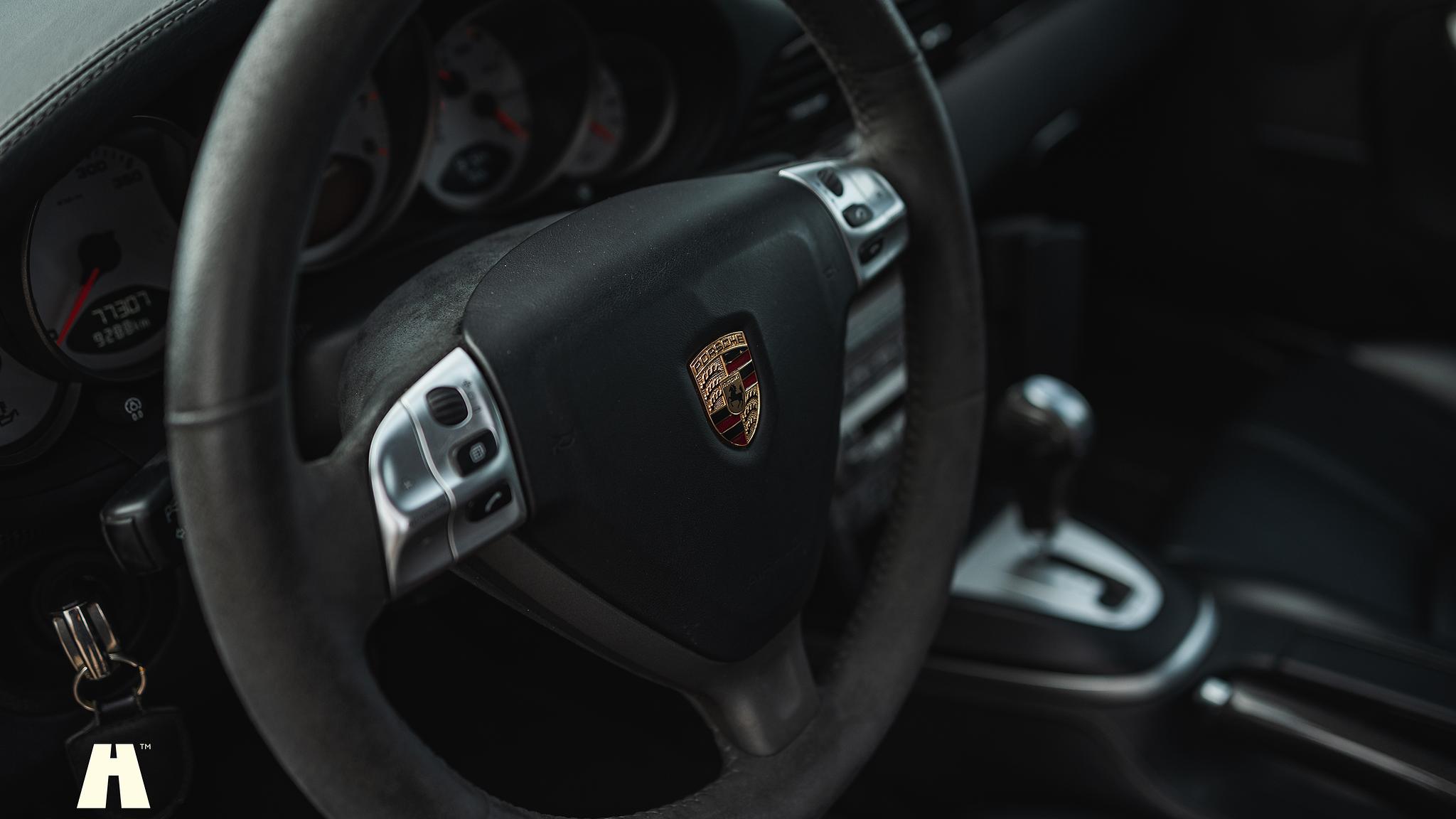 Innenraumfoto von 2007 Porsche 997 Turbo