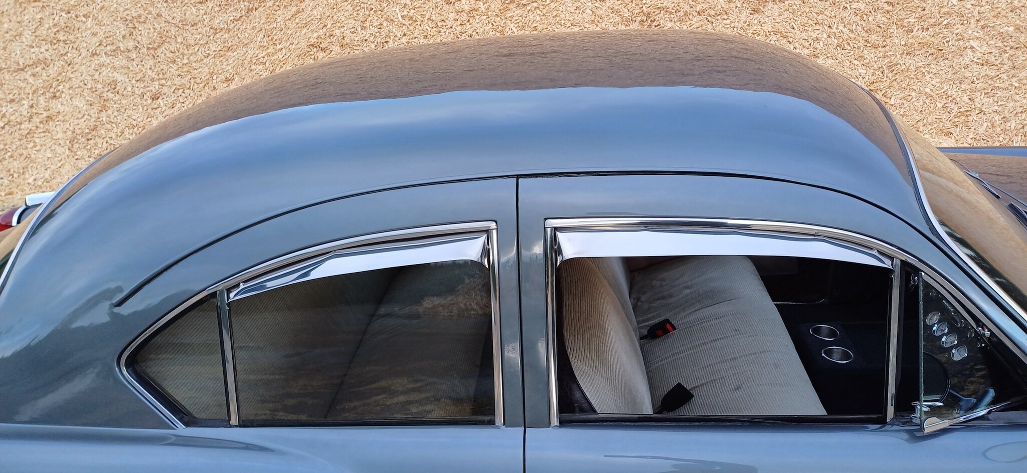 Aussenfoto 1953 Kaiser Deluxe Club 2-door