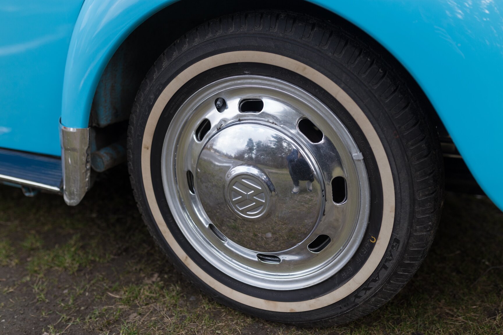 Exteriörbild på 1974 VW 1303 LS CAB (20)