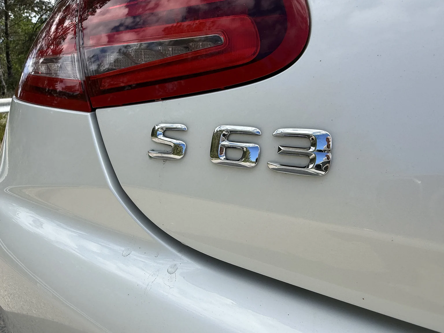 Aussenfoto 2016 Mercedes-Benz S 63 AMG 4MATIC (49)