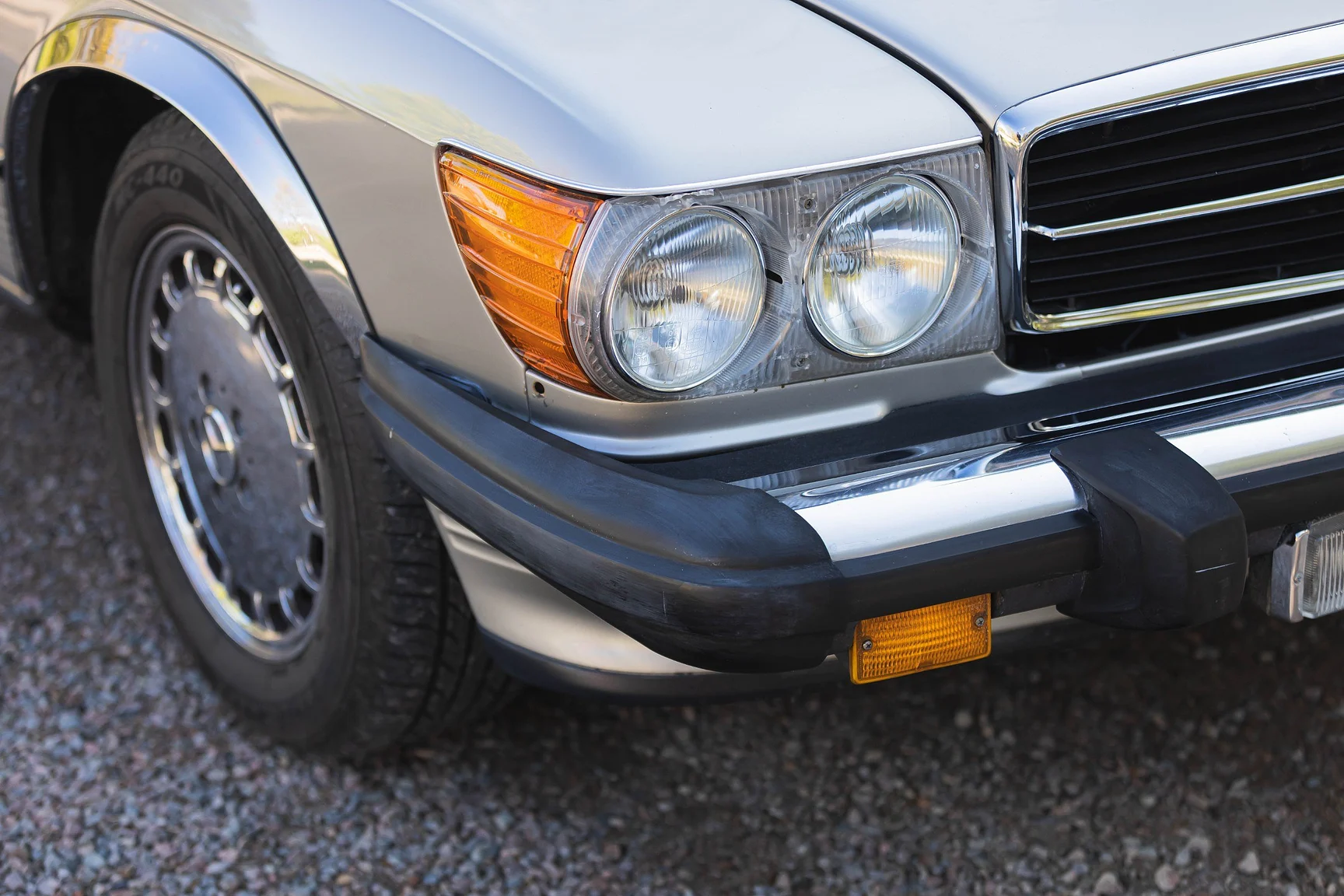 Aussenfoto 1980 Mercedes-Benz 450 SL  (17)