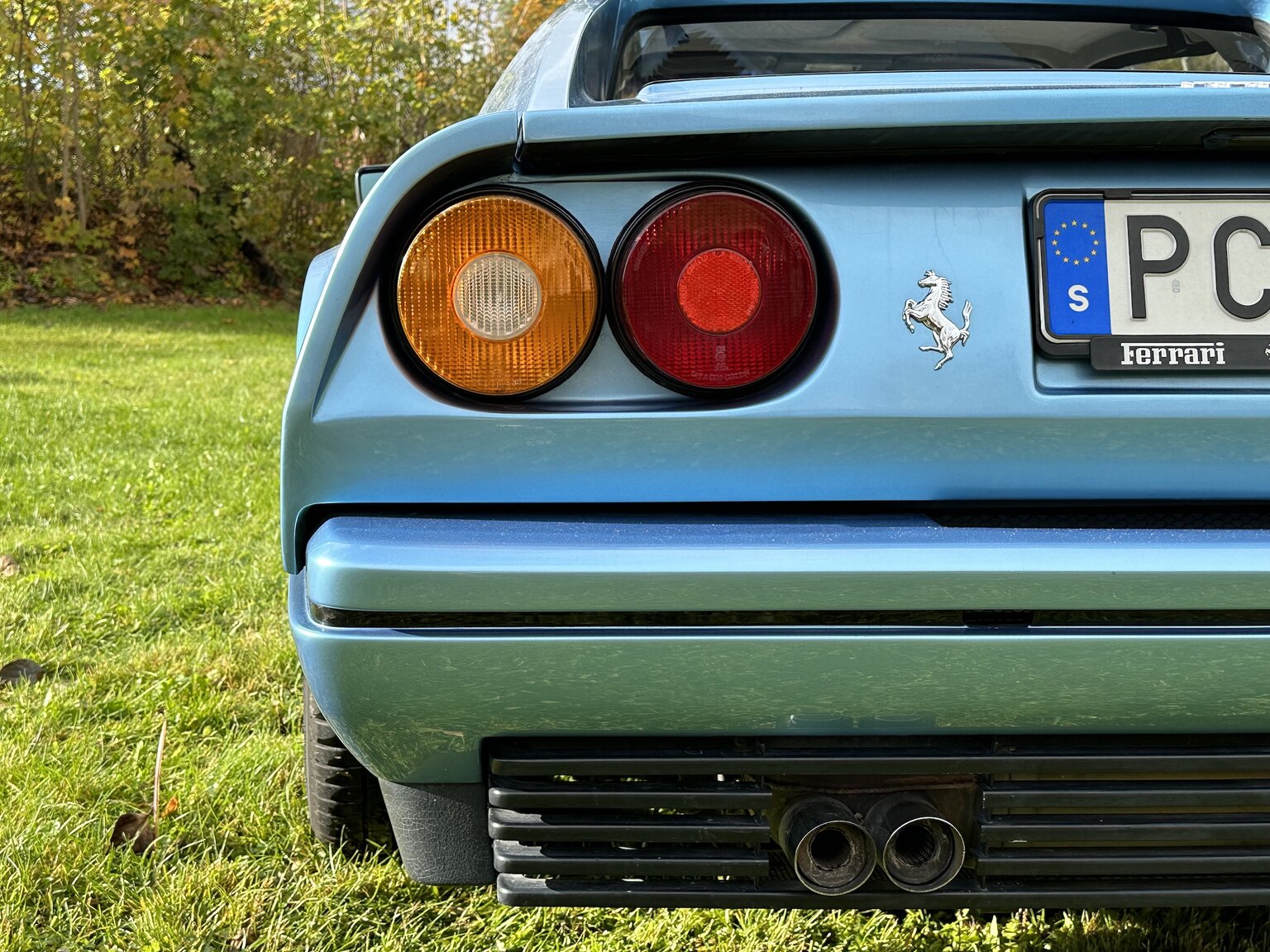 Aussenfoto 1986 Ferrari 328 GTS