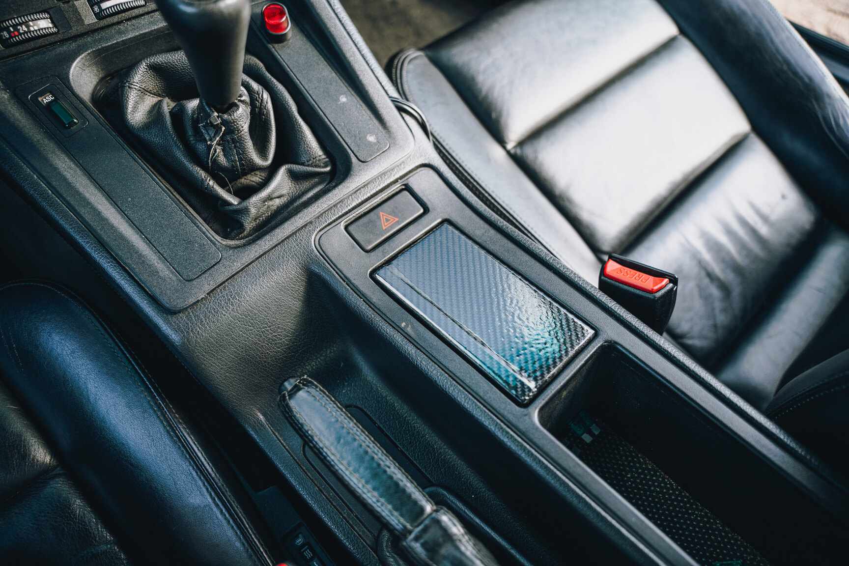 Interior image of 1991 BMW 850 i Manuell 1000hk