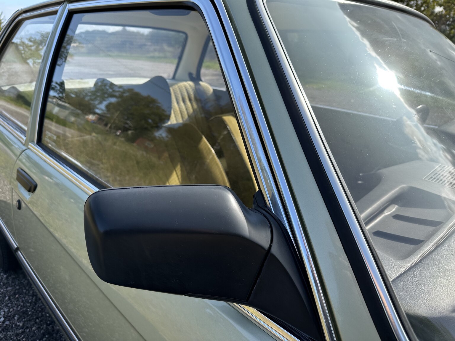 Exteriörbild på 1980 BMW 320i E21