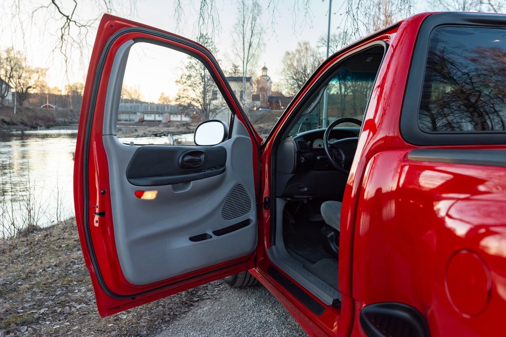 Interiörbild 2000 FORD F-150 SVT Lightning