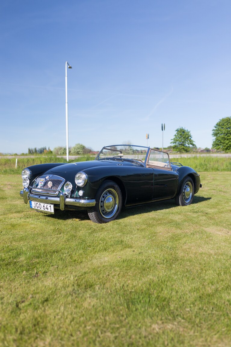Exteriörbild på 1958 MG MGA 1500