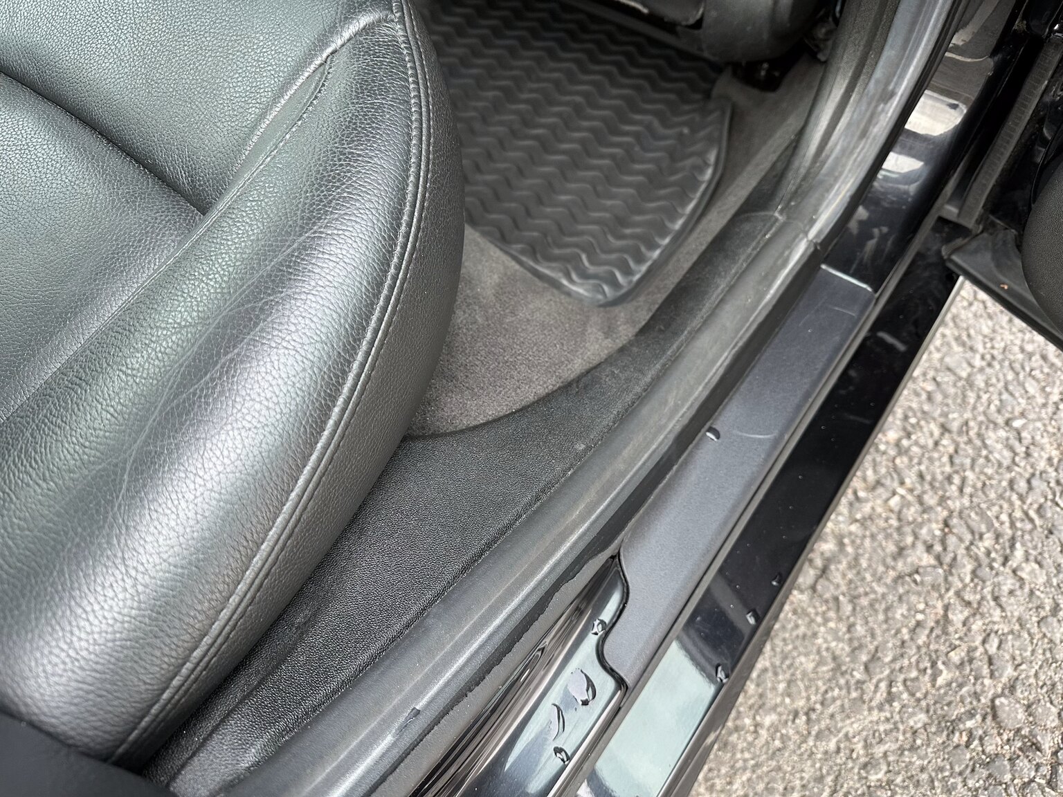 Interior image of 2008 Saab 9-3 Turbo X