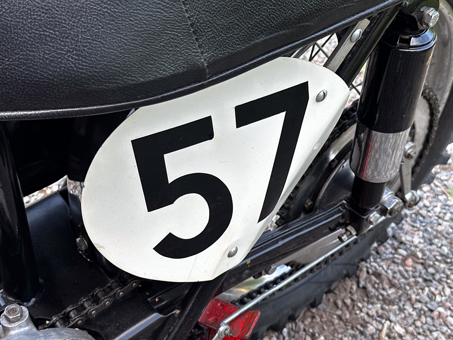 Aussenfoto 1954 Ariel HS 500