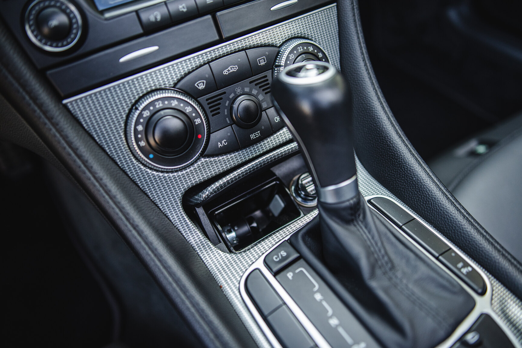 Innenraumfoto von 2006 Mercedes-Benz SL 350