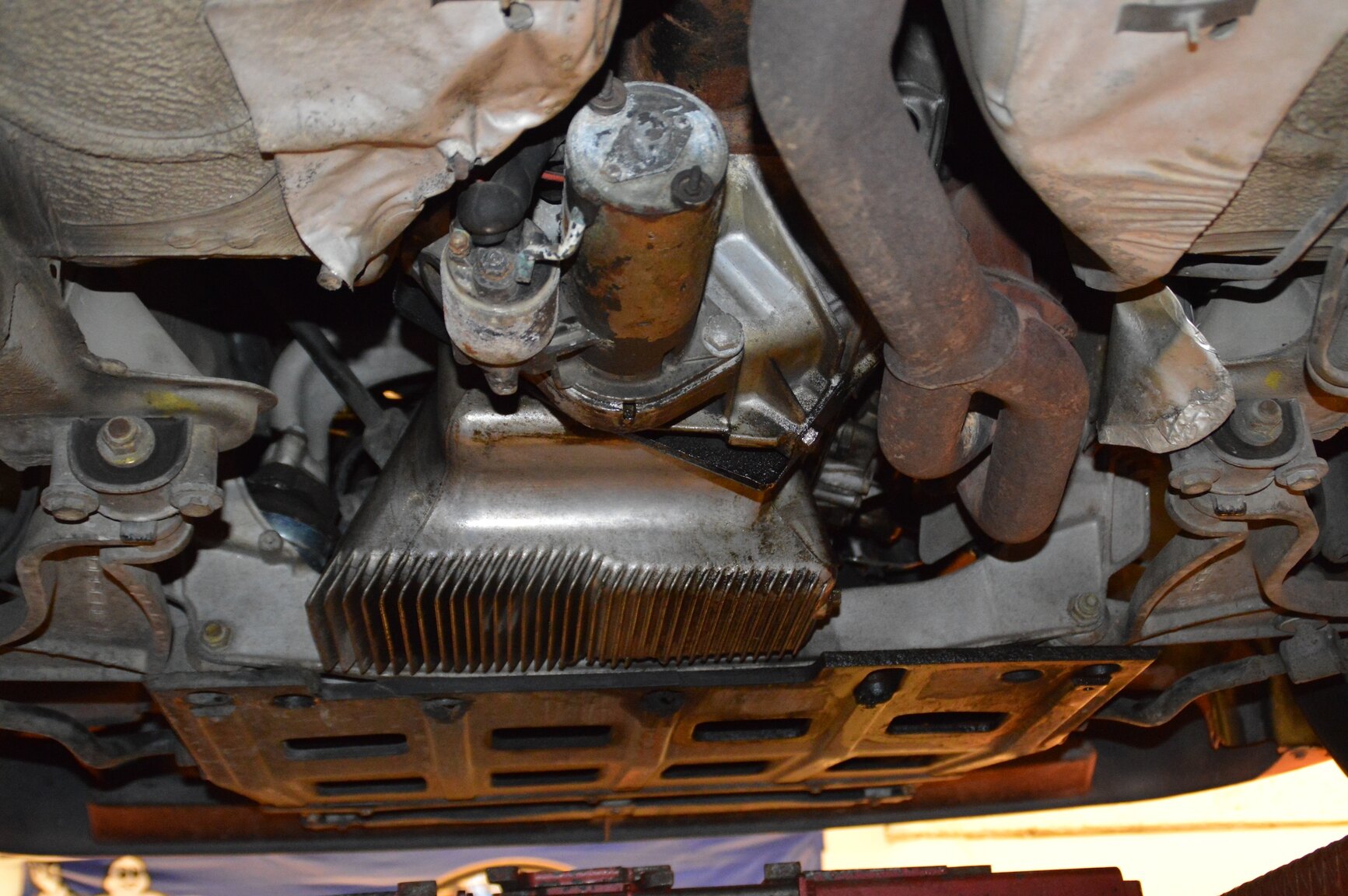 Image of 1986 Porsche 944 Coupé mechanics