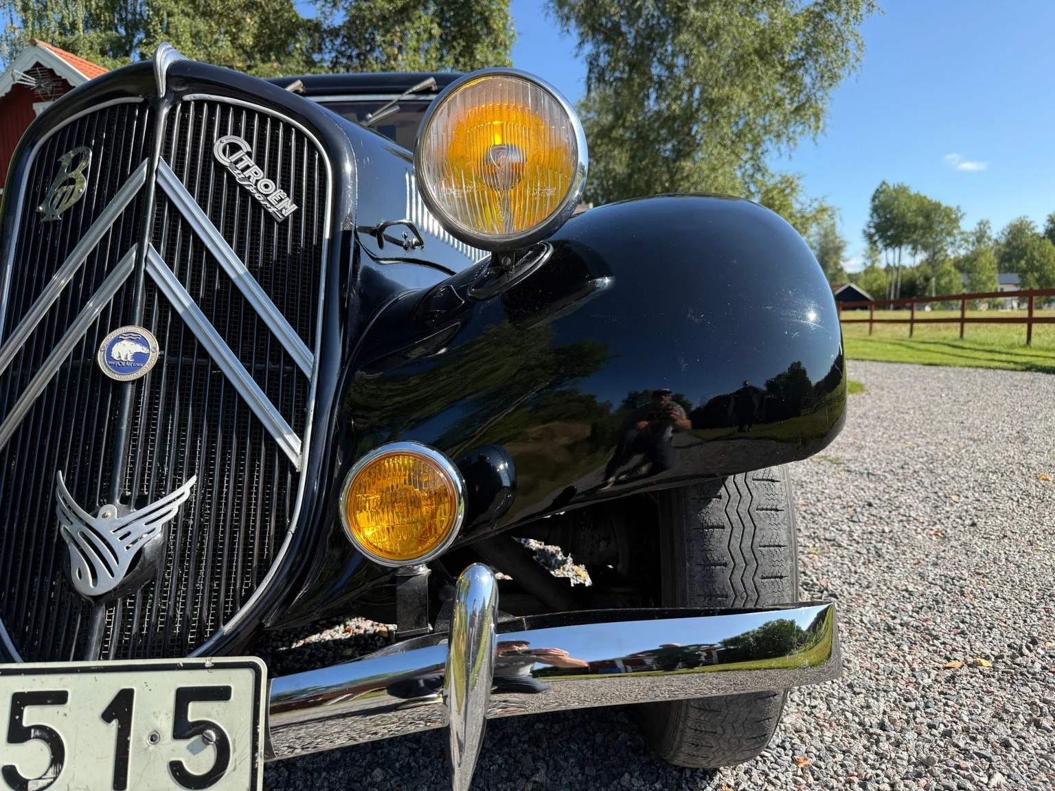Exterior image of 1951 Citroën CV 11  Sedan  (15)