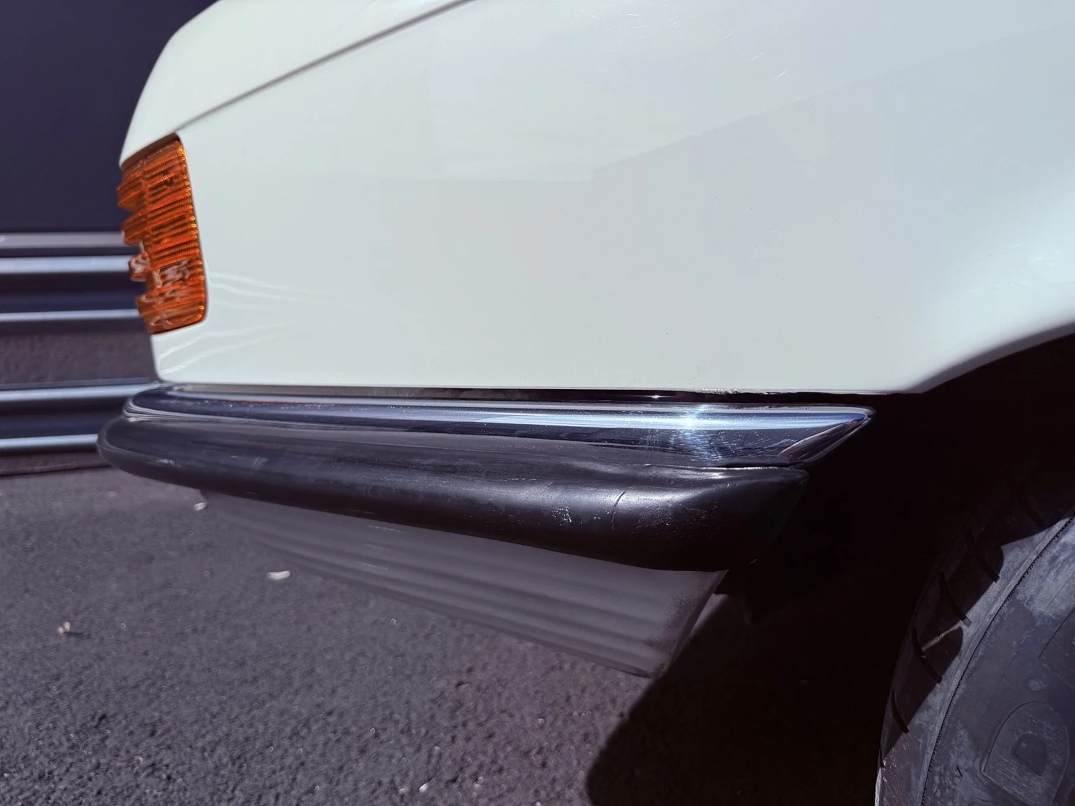 Aussenfoto 1973 Mercedes Benz 350 SL  (58)