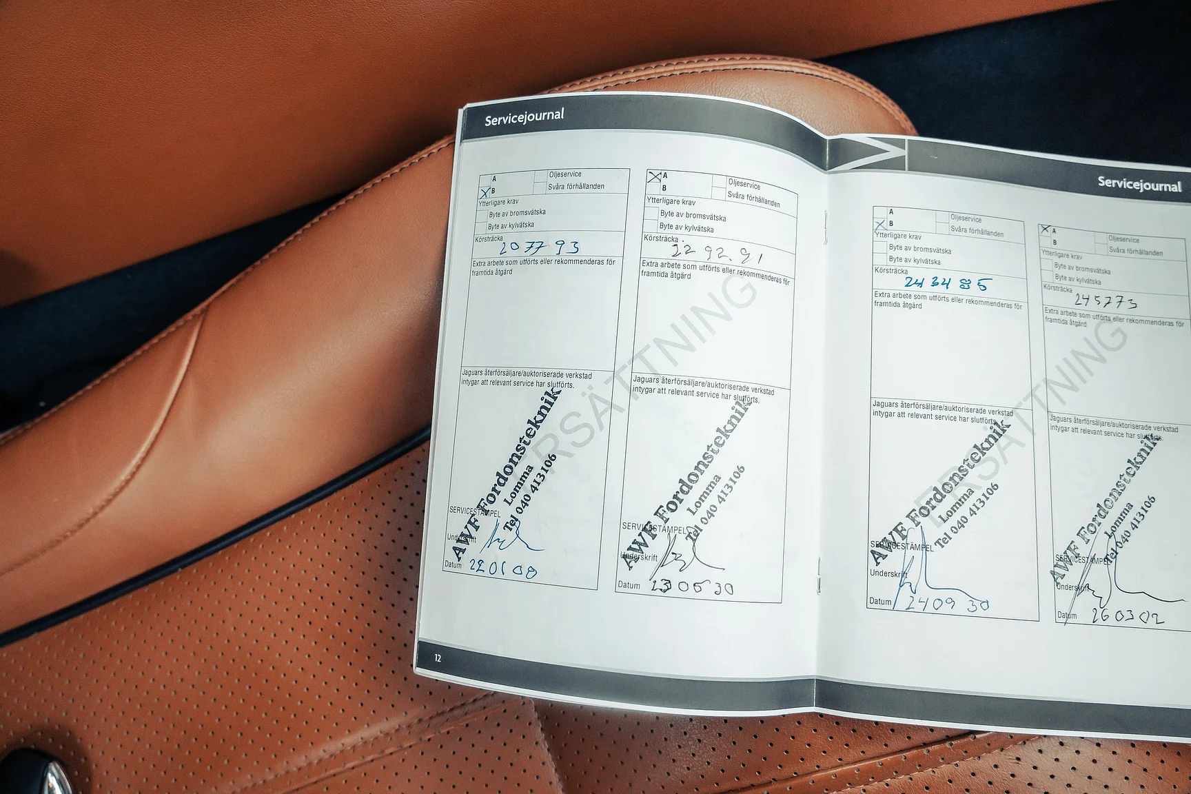 Dokumentation, 2012 Jaguar XJ (4)