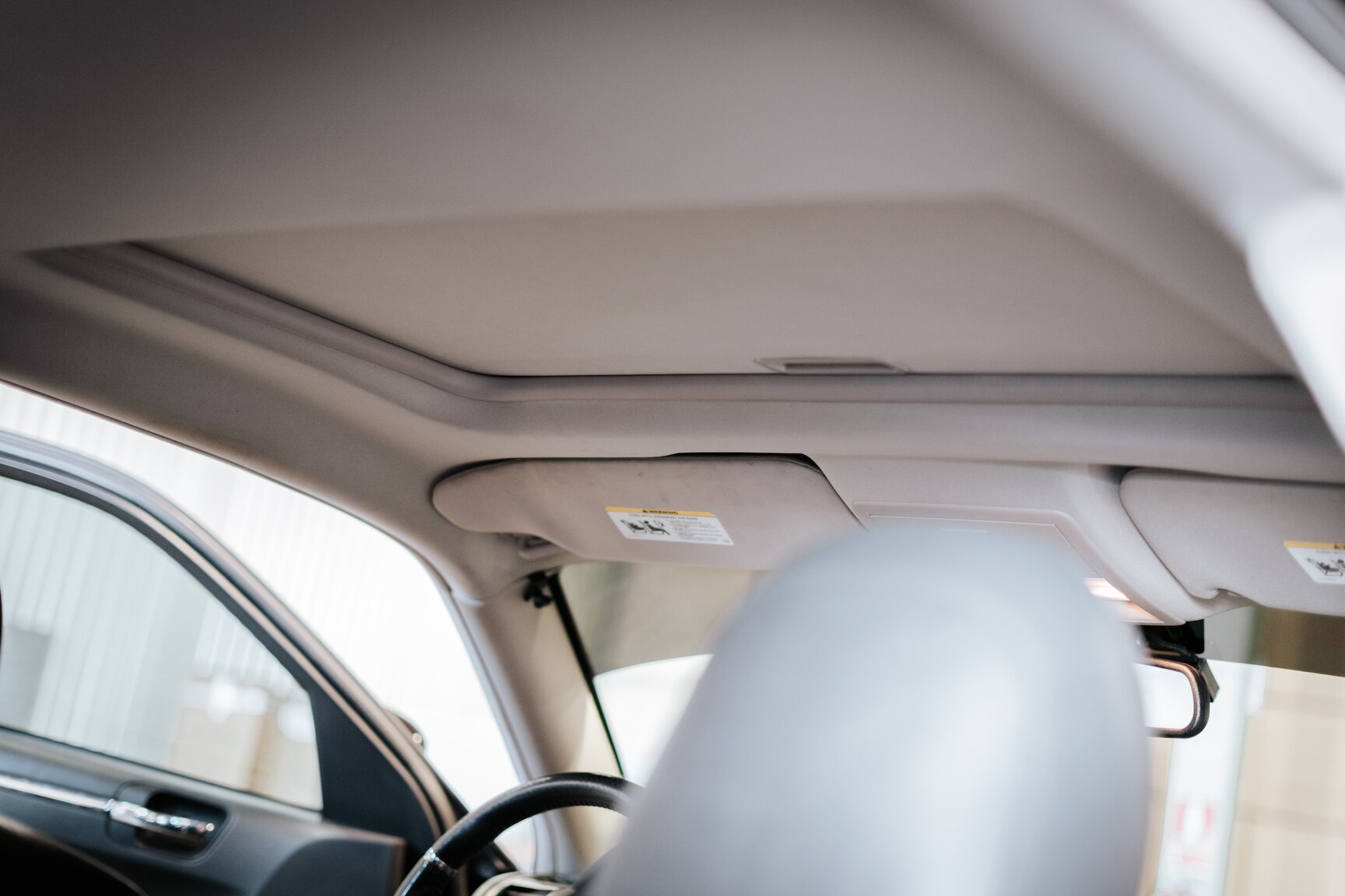 Interior image of 2006 Chrysler 300C SRT-8 (45)