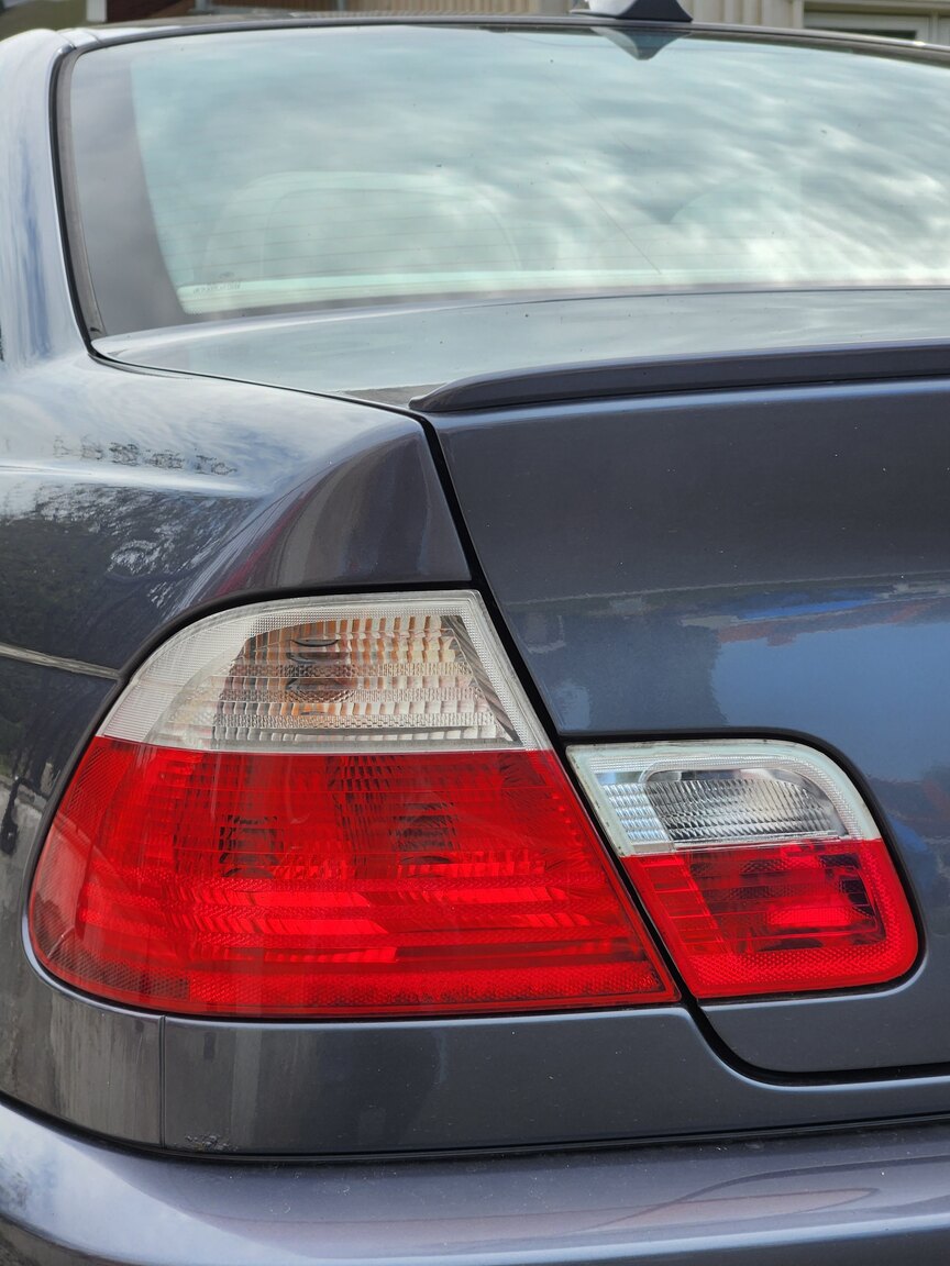 Exteriörbild på 2002  BMW 330Ci 