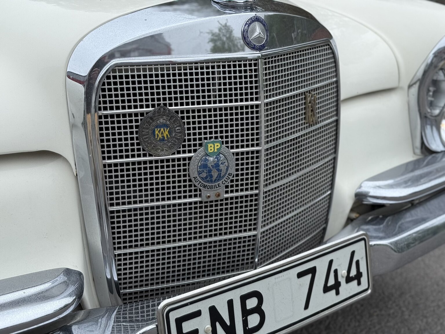 Aussenfoto 1963 Mercedes-Benz 220 SE