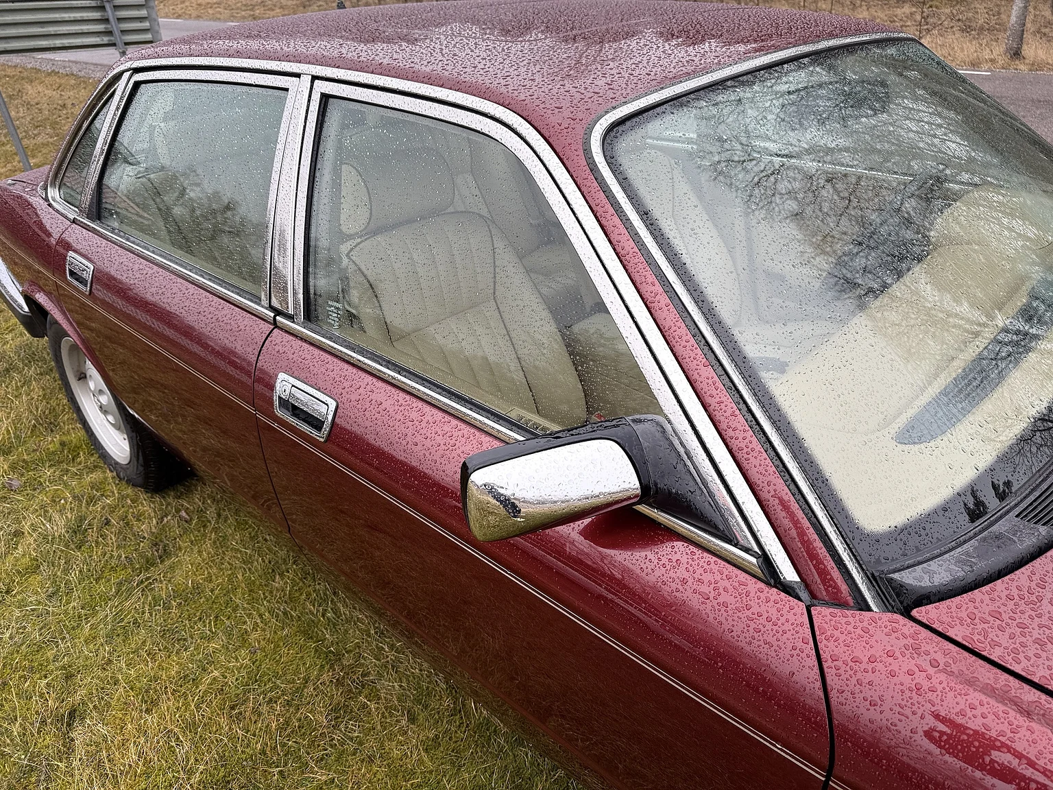 Aussenfoto 1991 Jaguar XJ40 Sovereign (39)