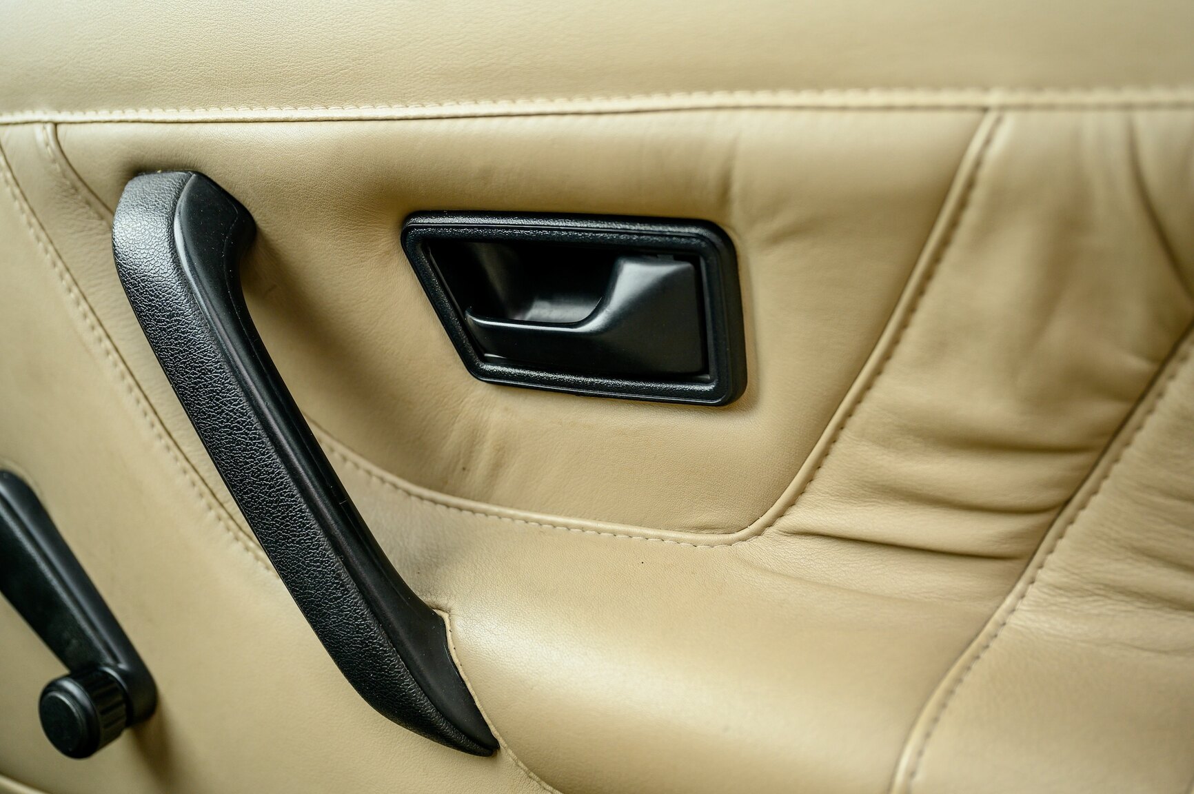 Innenraumfoto von 1991 Volkswagen Golf Country Chrome Edition (16)