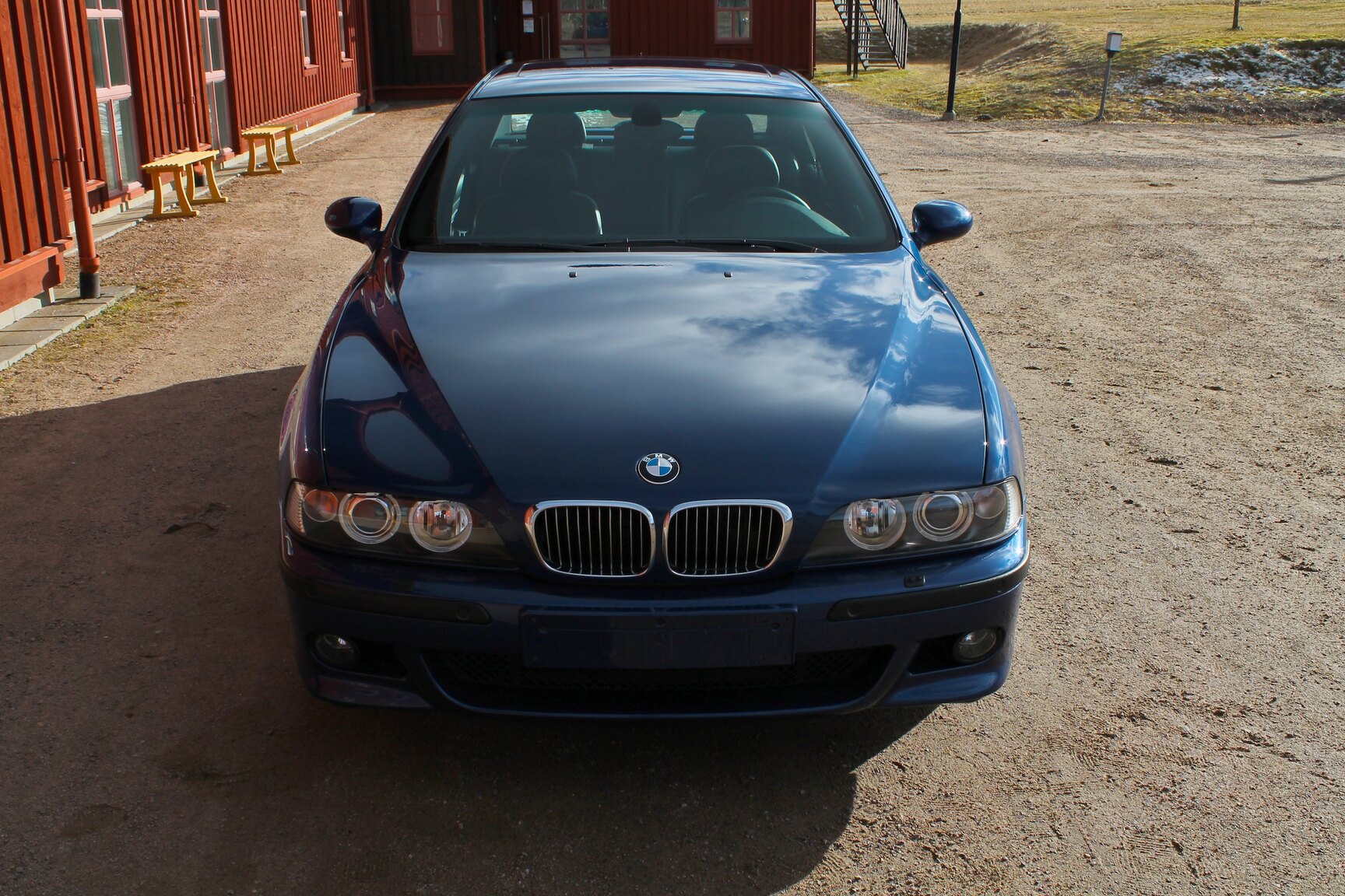 Exterior image of 2003 BMW M5