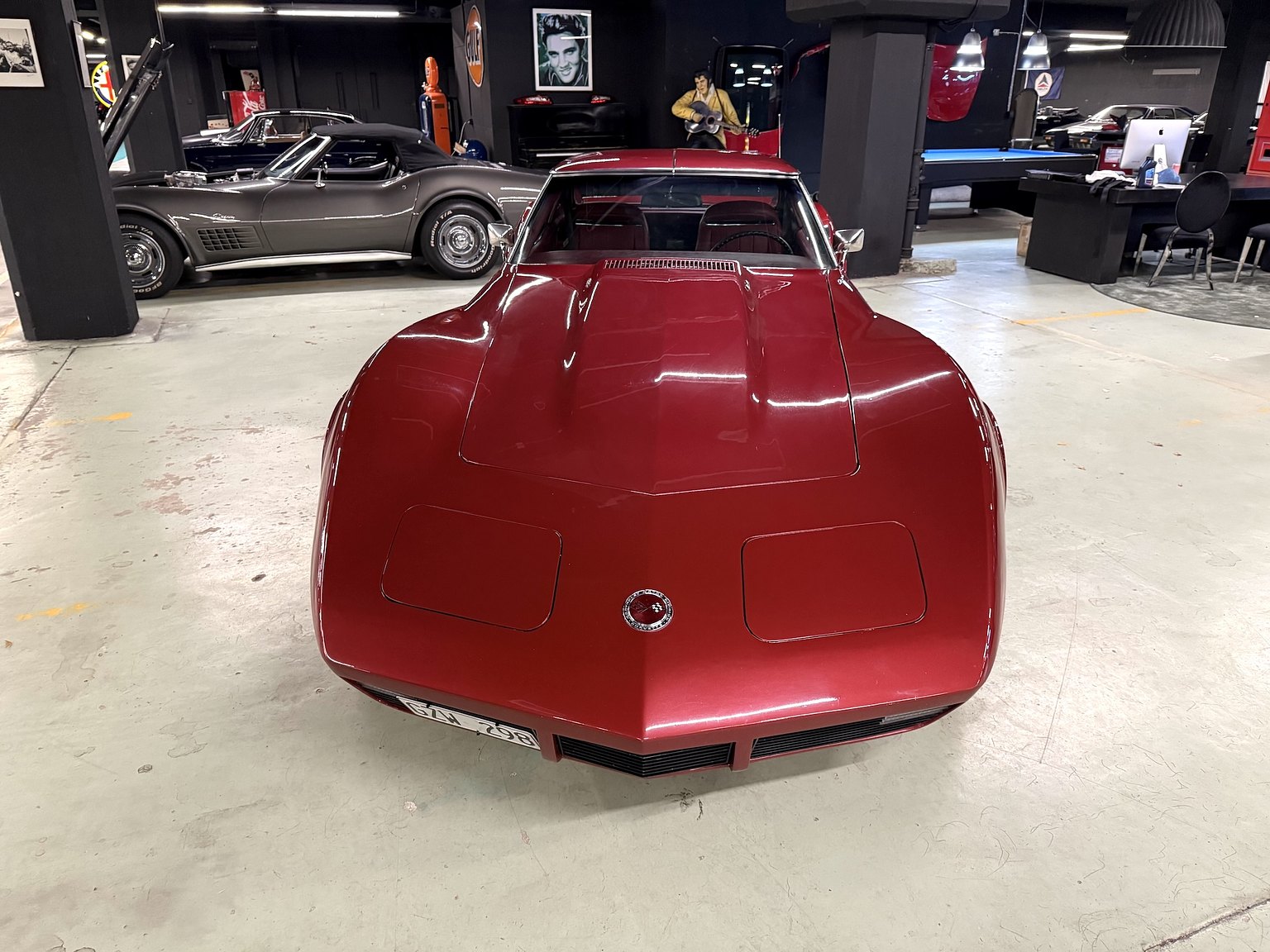 Exterior image of 1974 Chevrolet Corvette Stingray