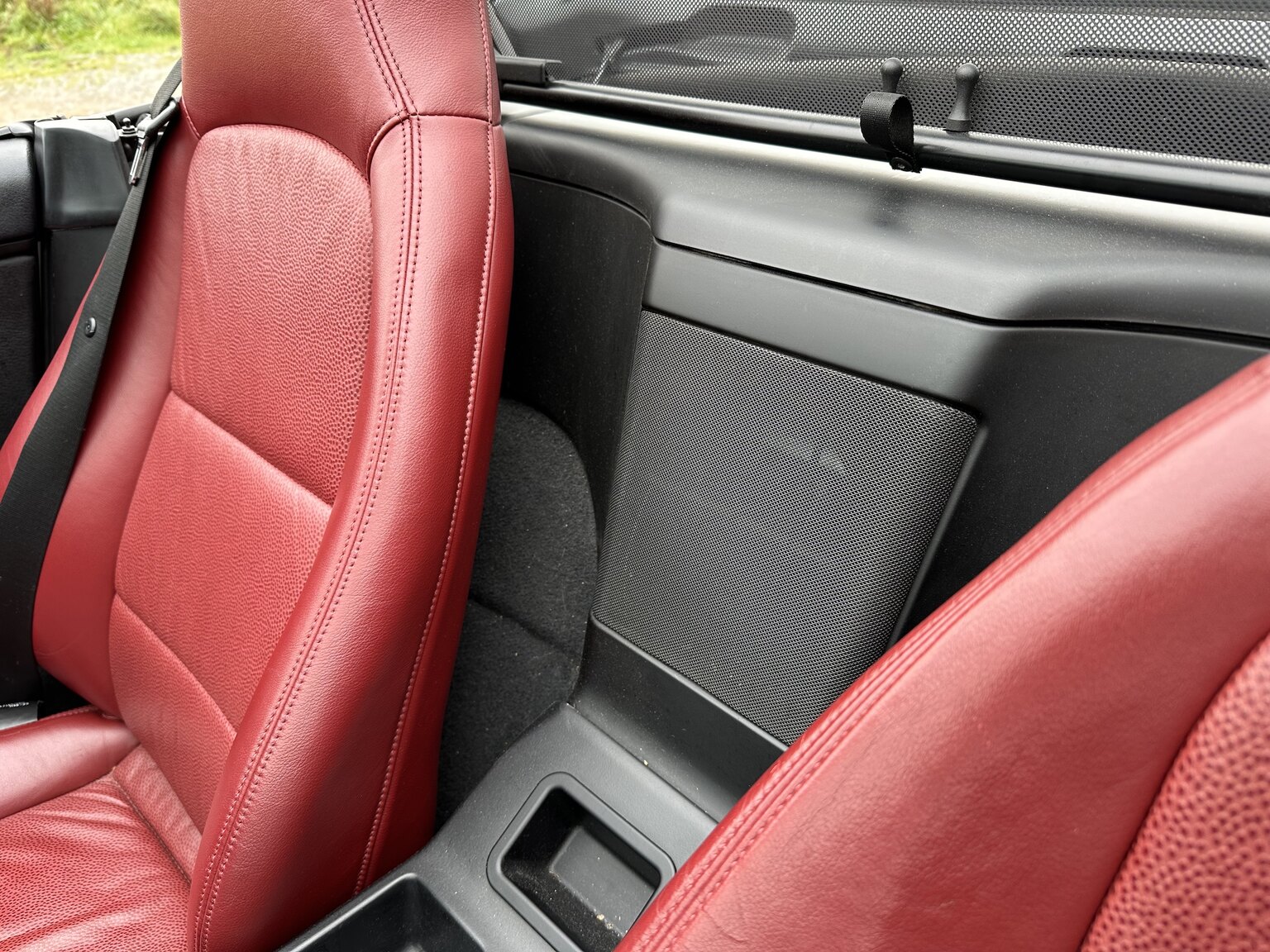 Interior image of 1997 BMW Z3 2.8 Roadster