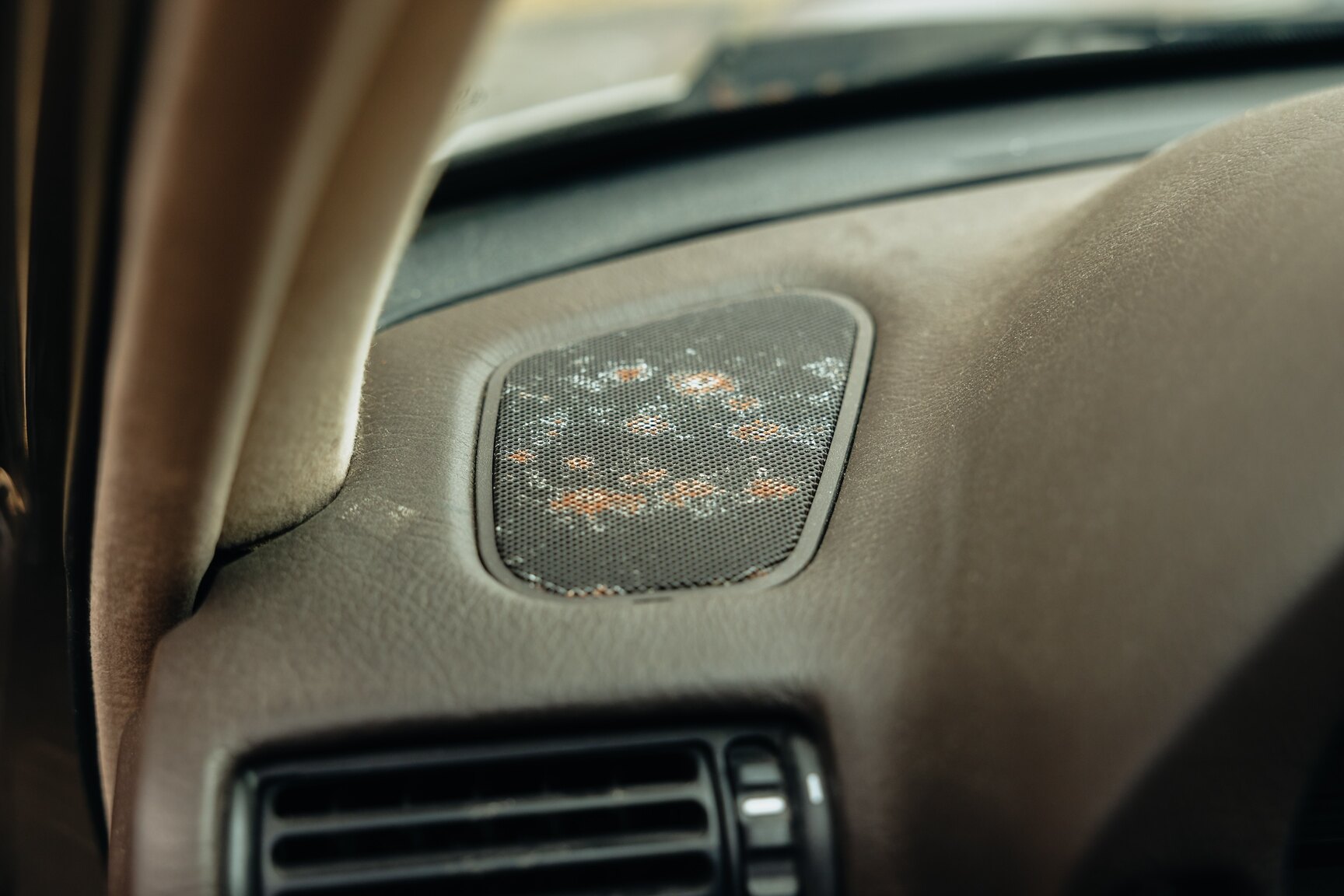 Innenraumfoto von 1990 BMW 750iL (11)