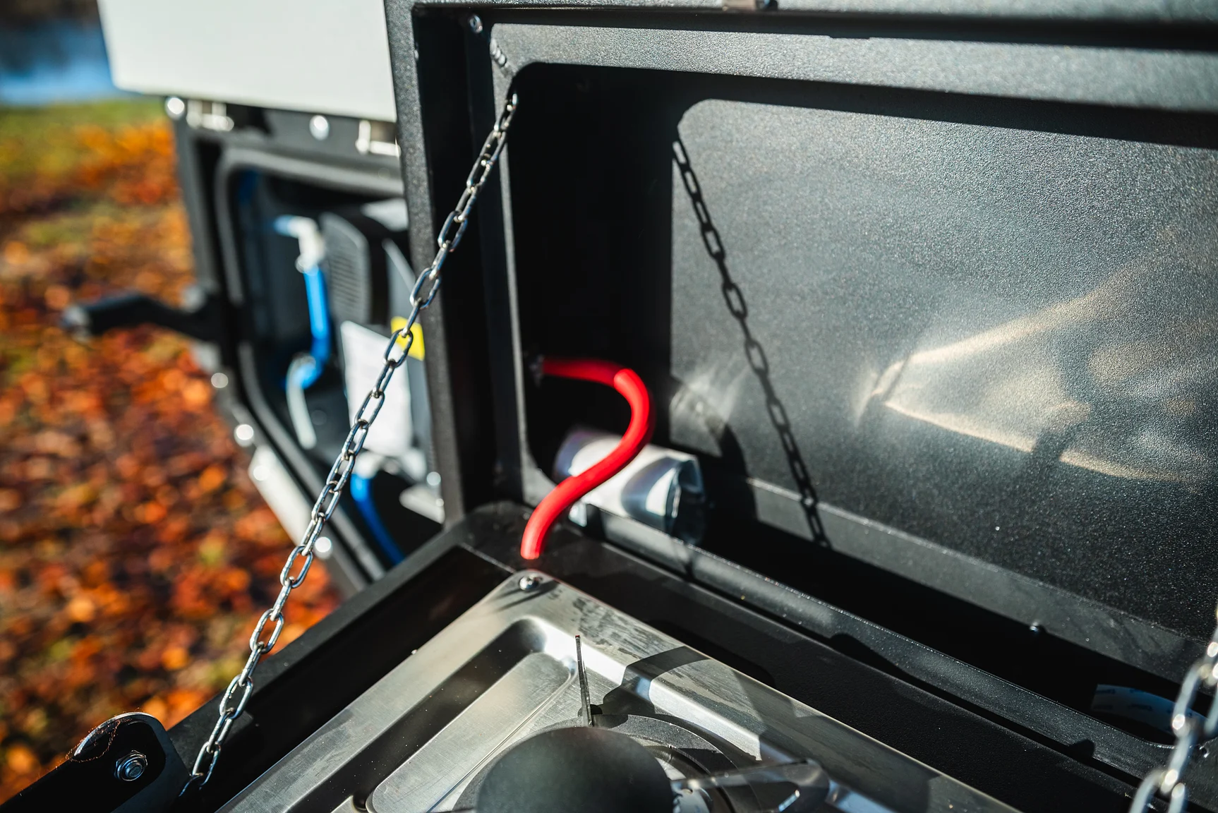 Exterior image of 2025 Northea Trailer Expedition Crawler 458i Offgrid-Camper (57)