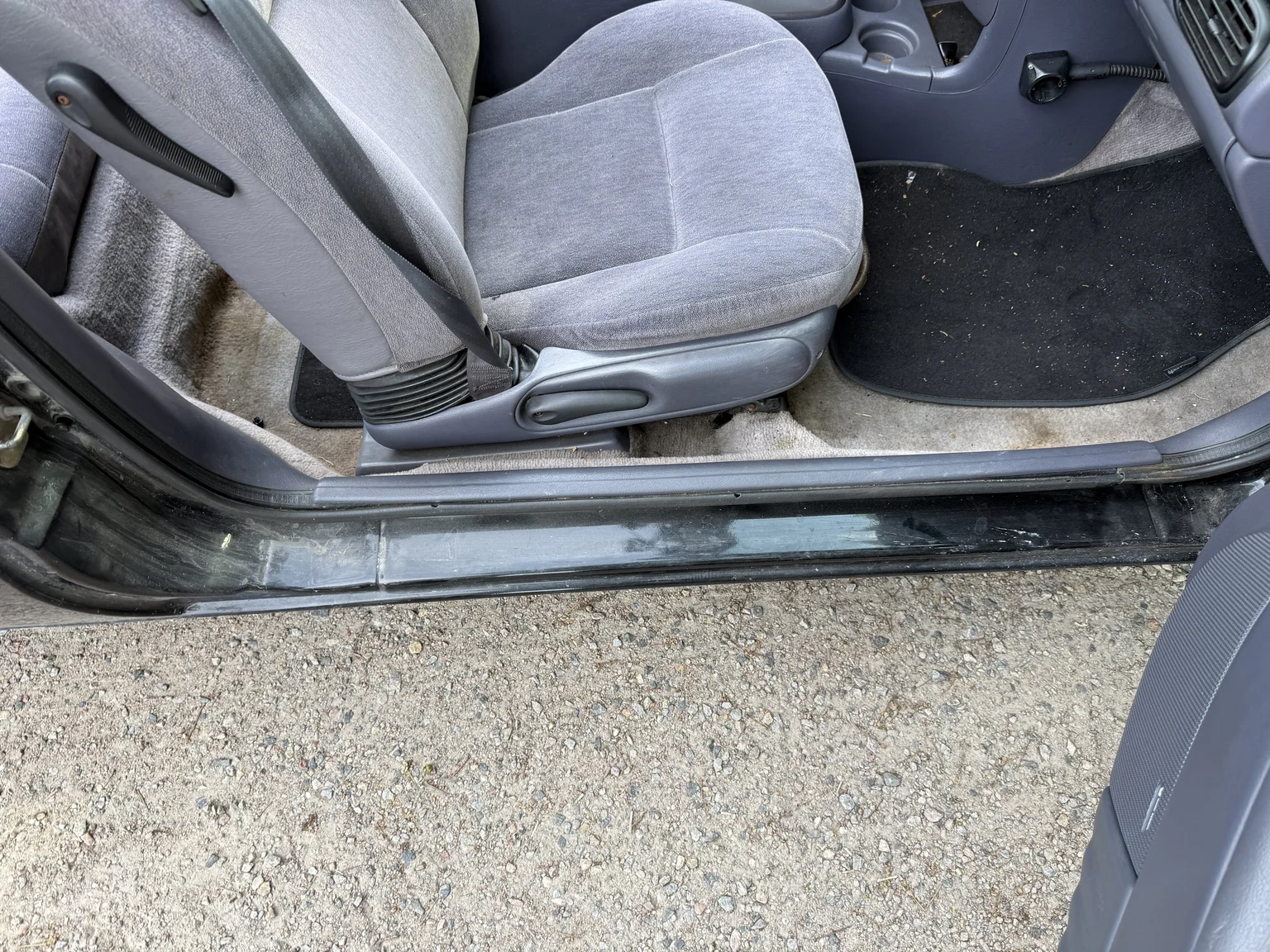 Innenraumfoto von 1997 Chrysler Sebring Cabriolet (39)