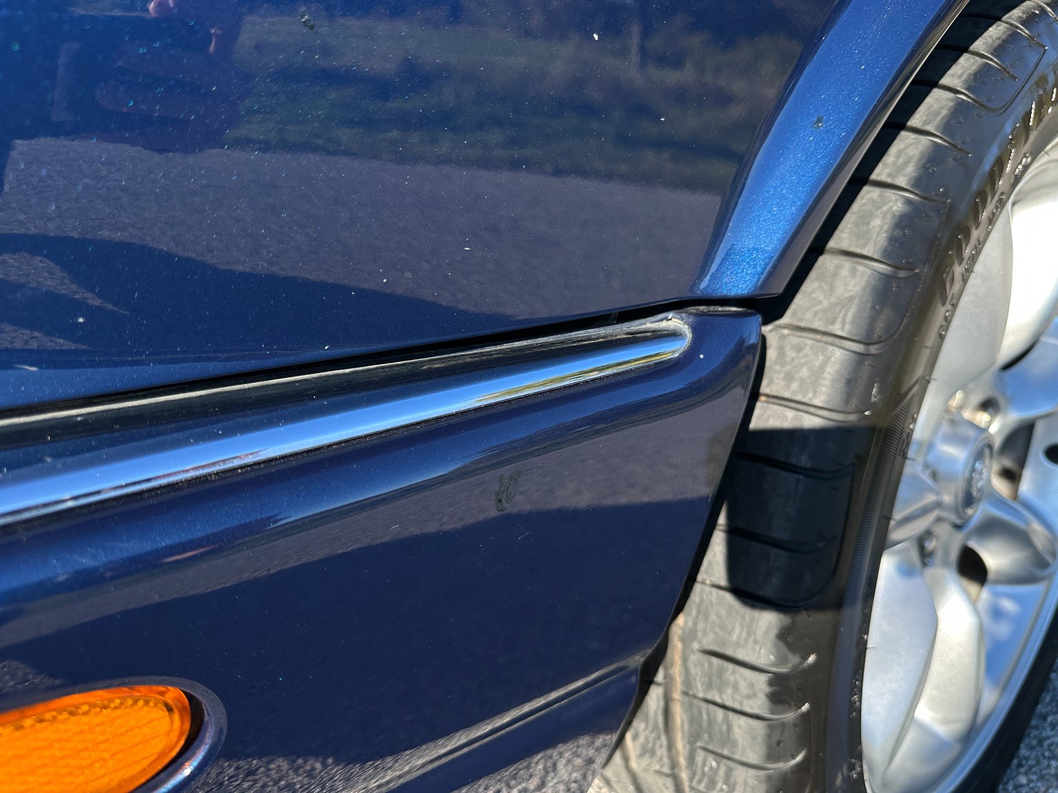Exterior image of 2001 Jaguar XJR