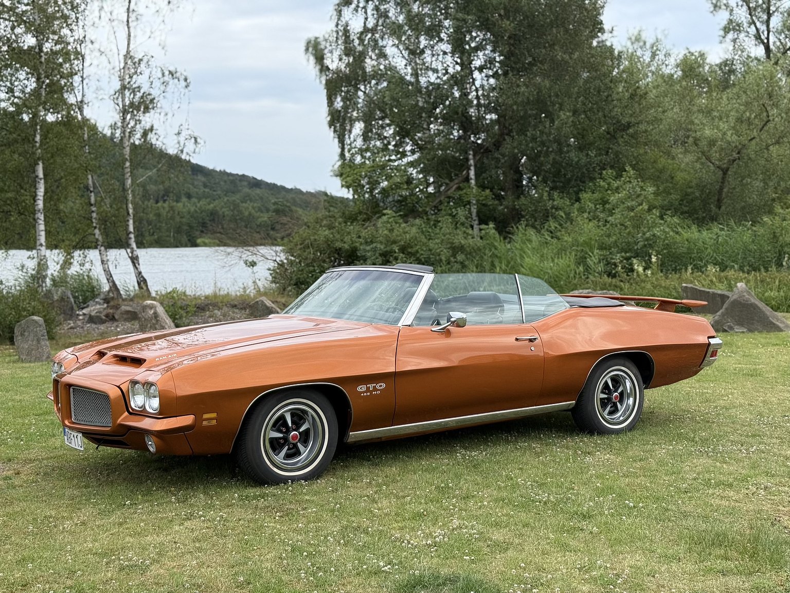 Exterior image of 1971 Pontiac GTO 455 HO Convertible 