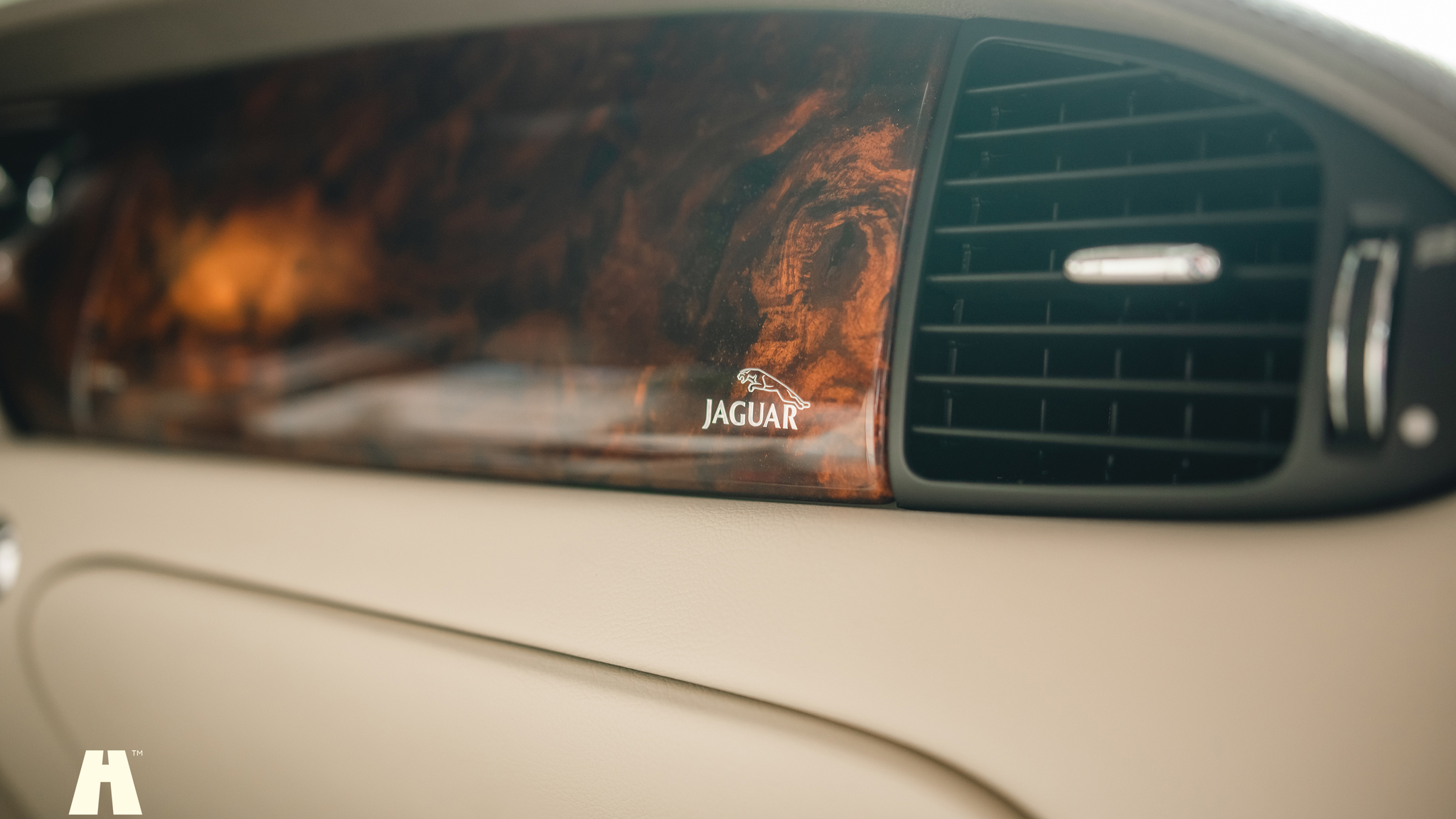 Interiörbild 2003 Jaguar XJ Super V8