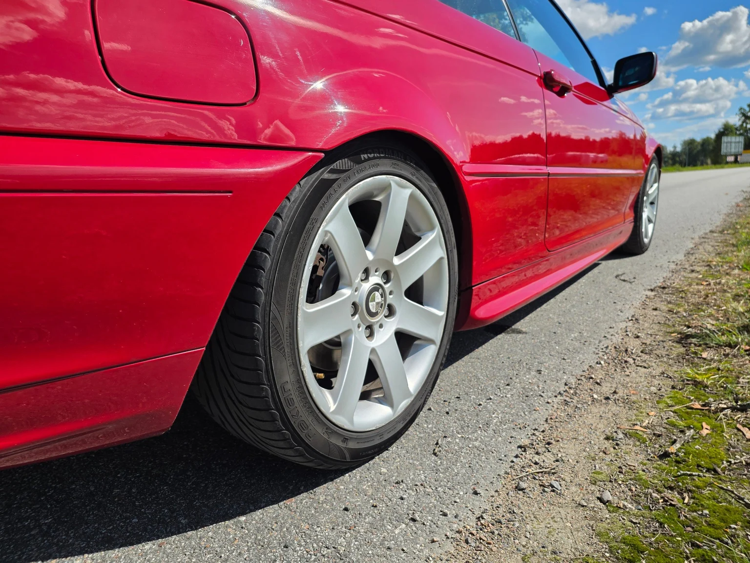 Exteriörbild på 2002 BMW 330Ci Convertible (31)