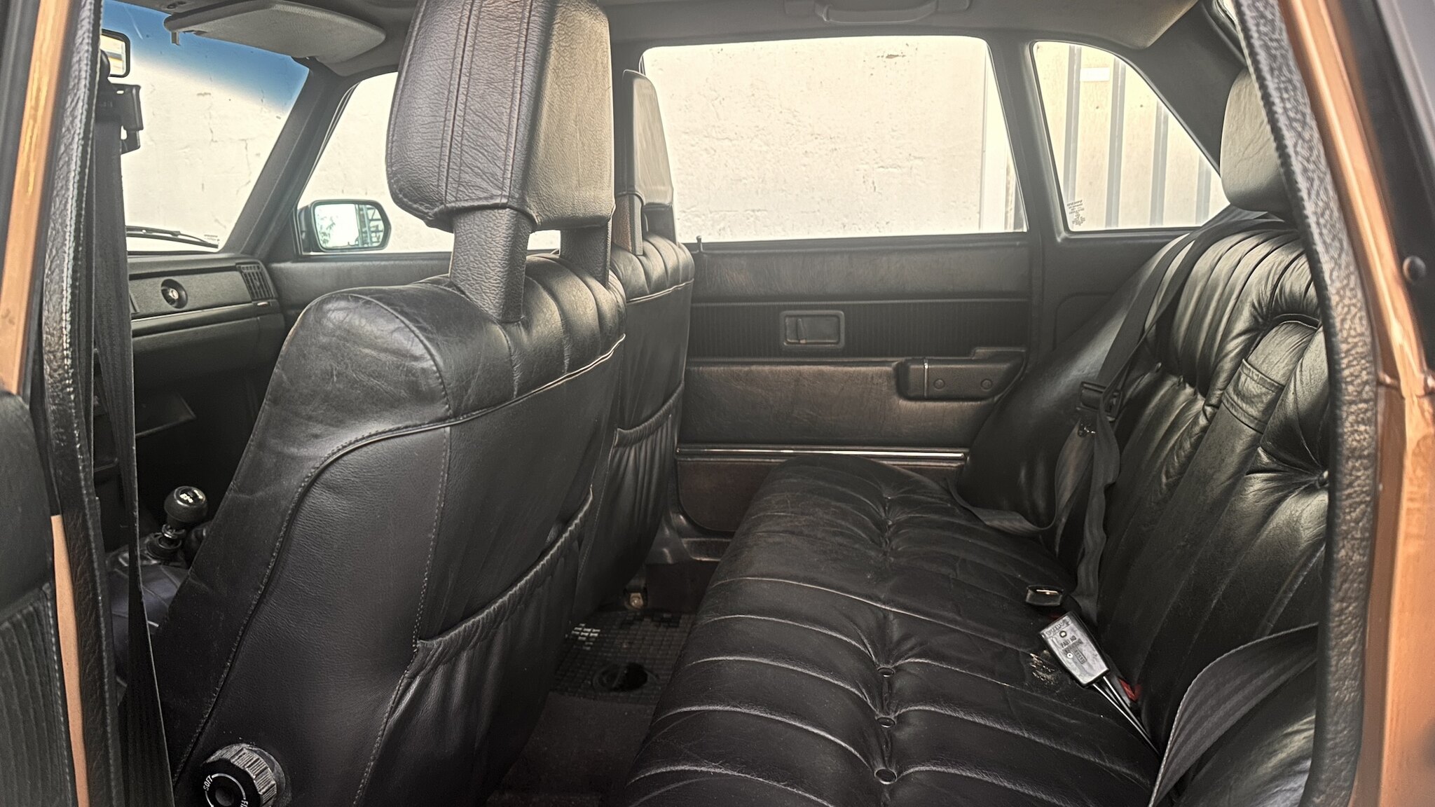 Interiörbild 1981 Volvo 244 GLE D6