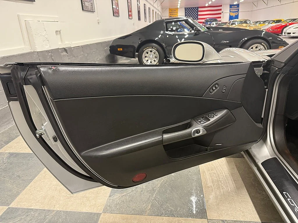 Image of 2006 Chevrolet Corvette (15)