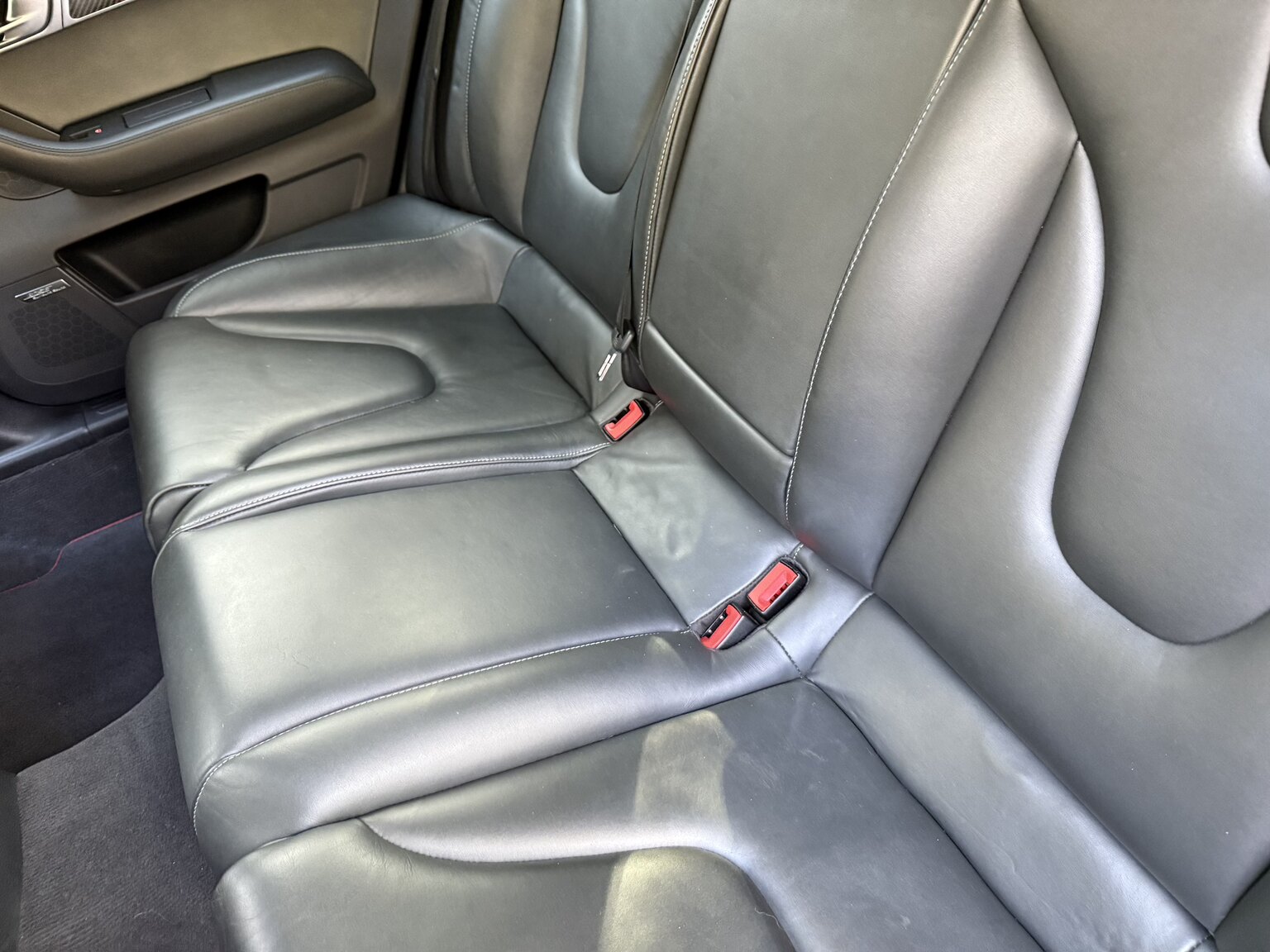 Interiörbild 2010 Audi RS6 Avant V10 Quattro