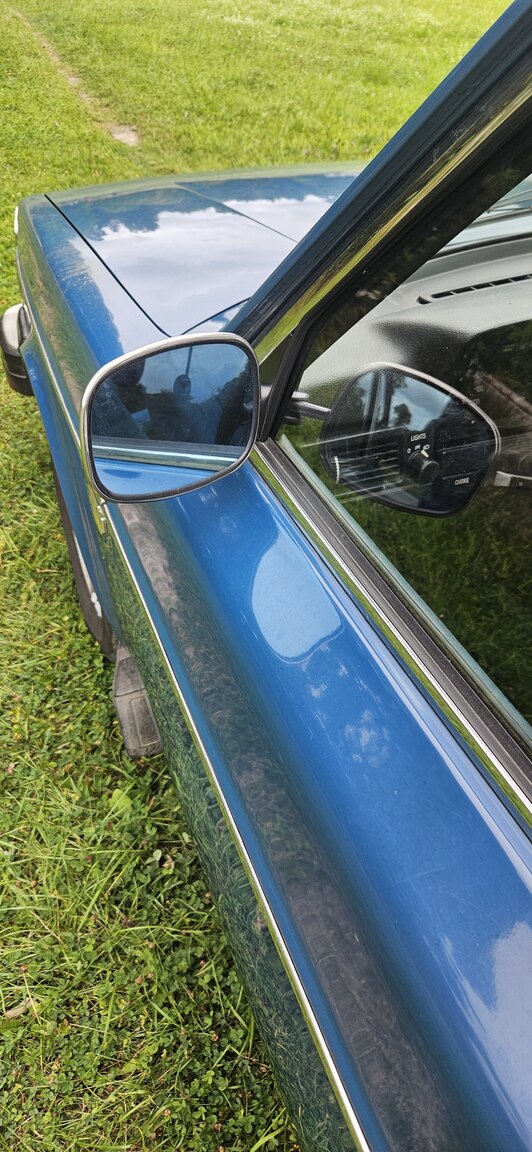 Aussenfoto 1977 Volvo 242