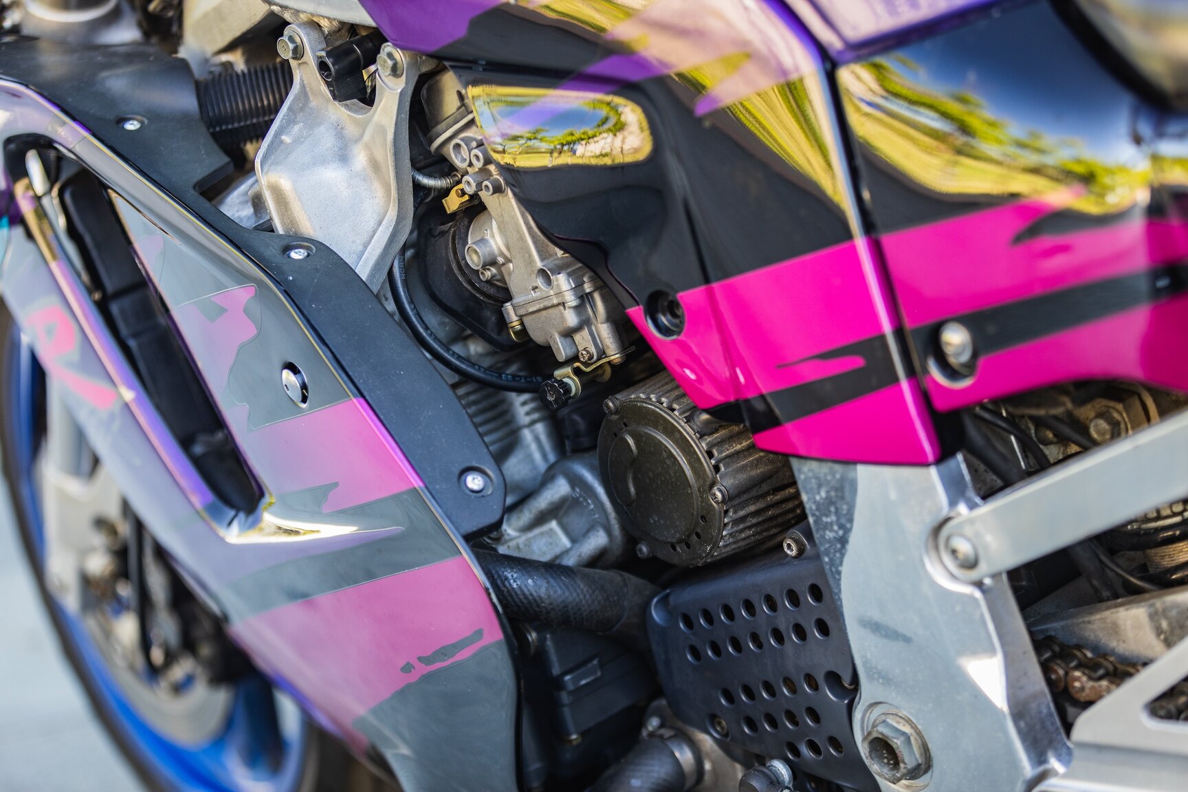 Image of 1994 Suzuki GSX-R750 (4) mechanics