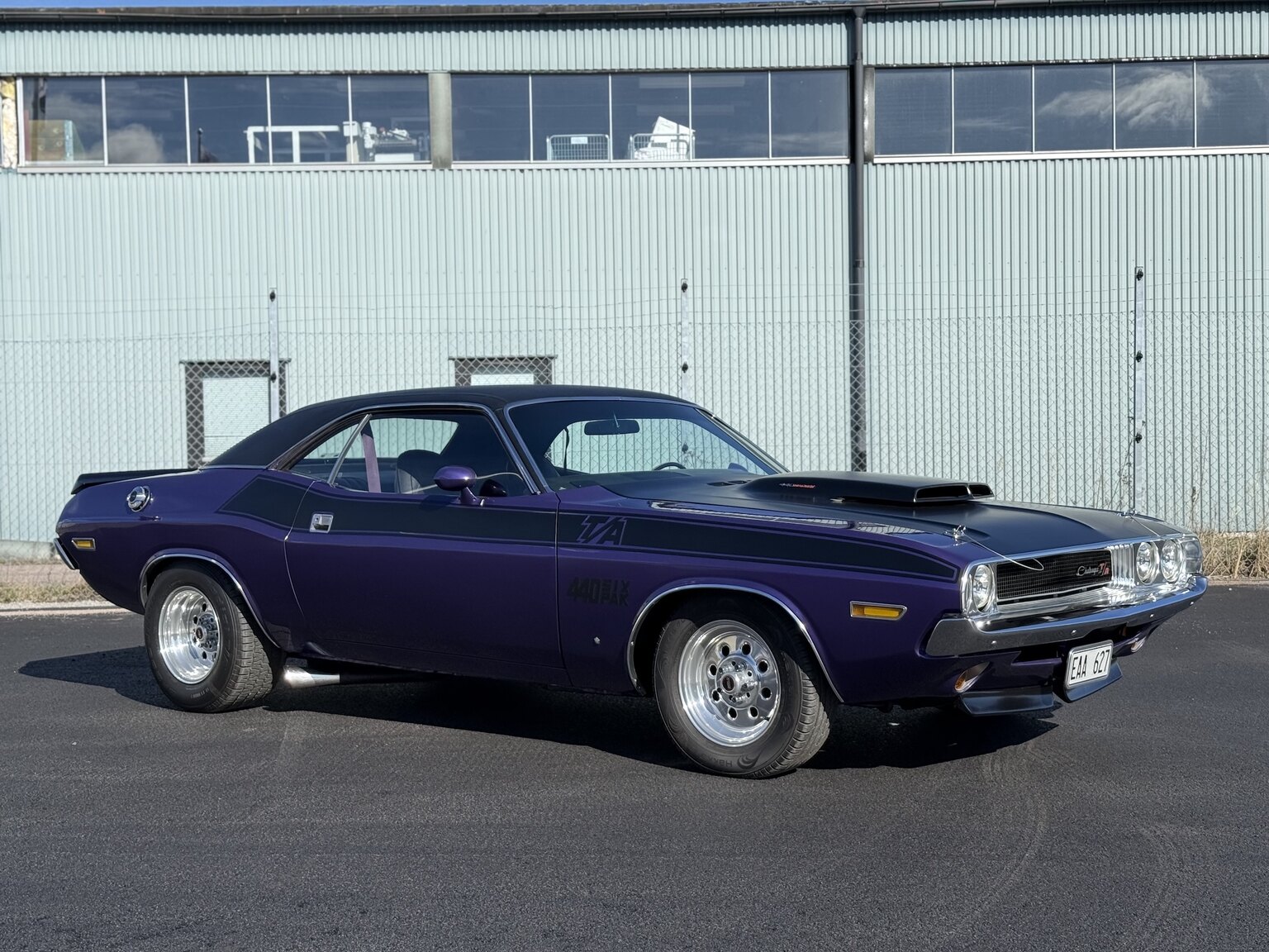 Exteriörbild på 1970 Dodge Challenger T/A 440 cui