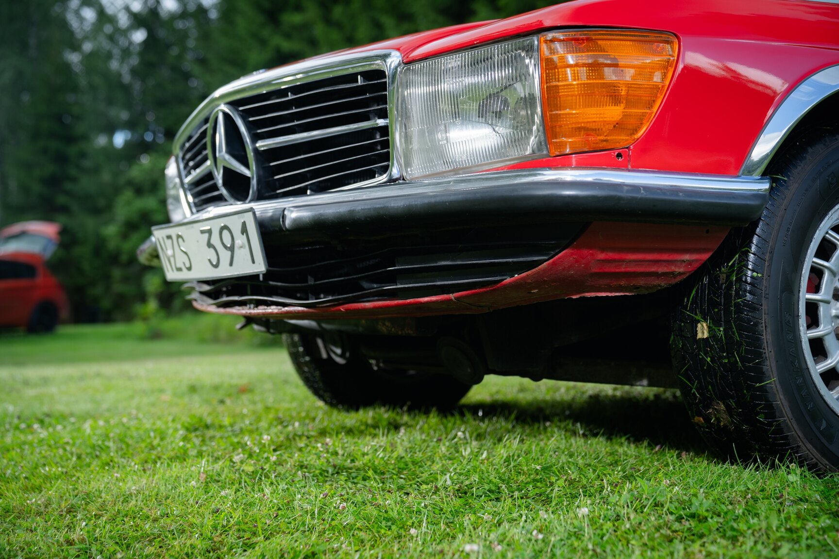 Exteriörbild på 1975 Mercedes-Benz 350 SLC
