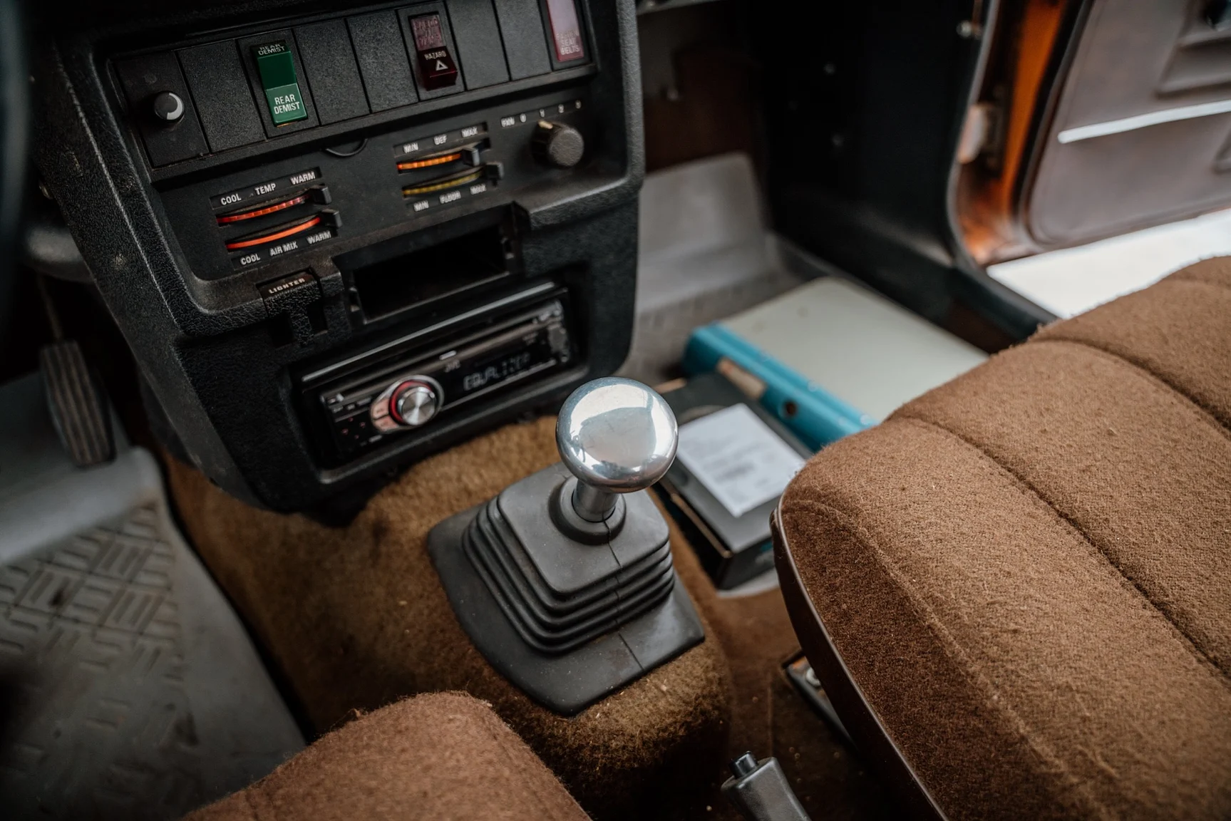 Interiörbild 1975 Volvo 242 2-dörrars coupé (22)