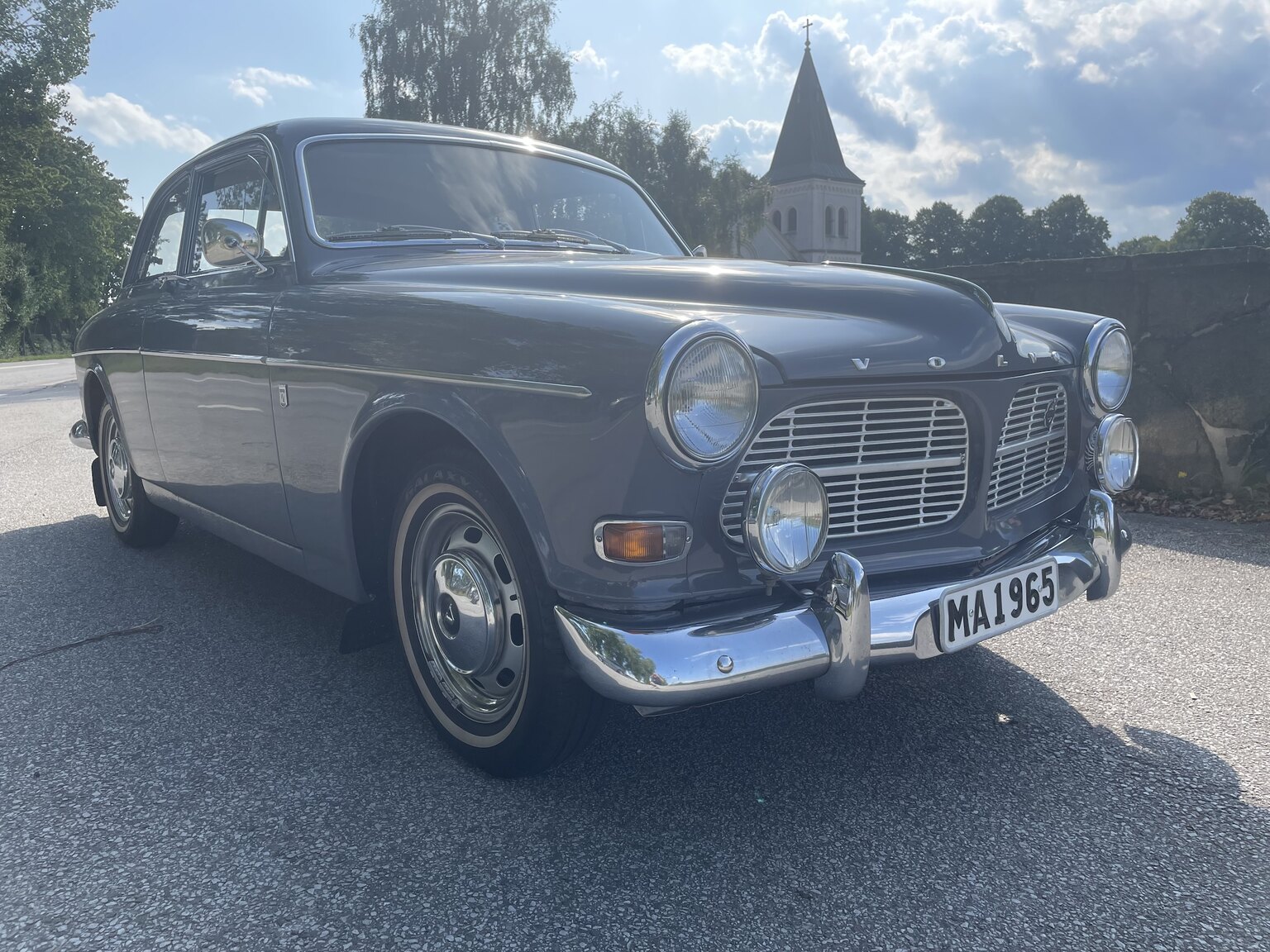 Exterior image of 1965 Volvo Amazon 