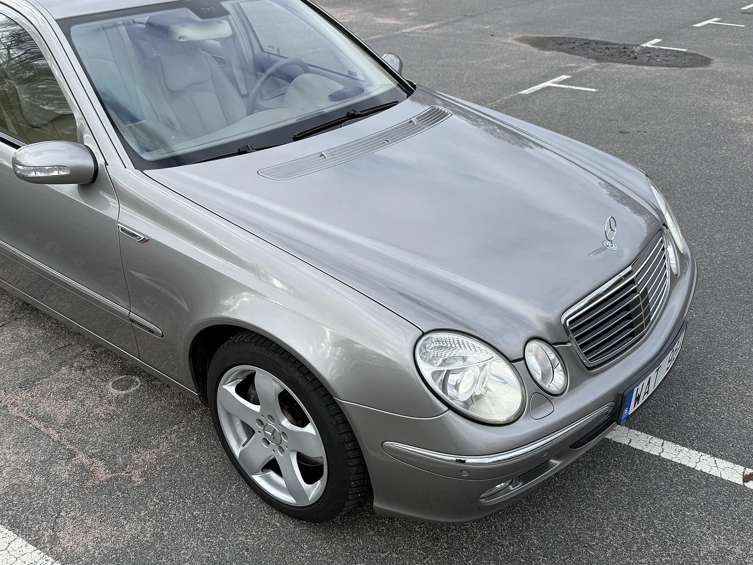 Aussenfoto 2004 Mercedes-Benz E 500 7G-Tronic (18)