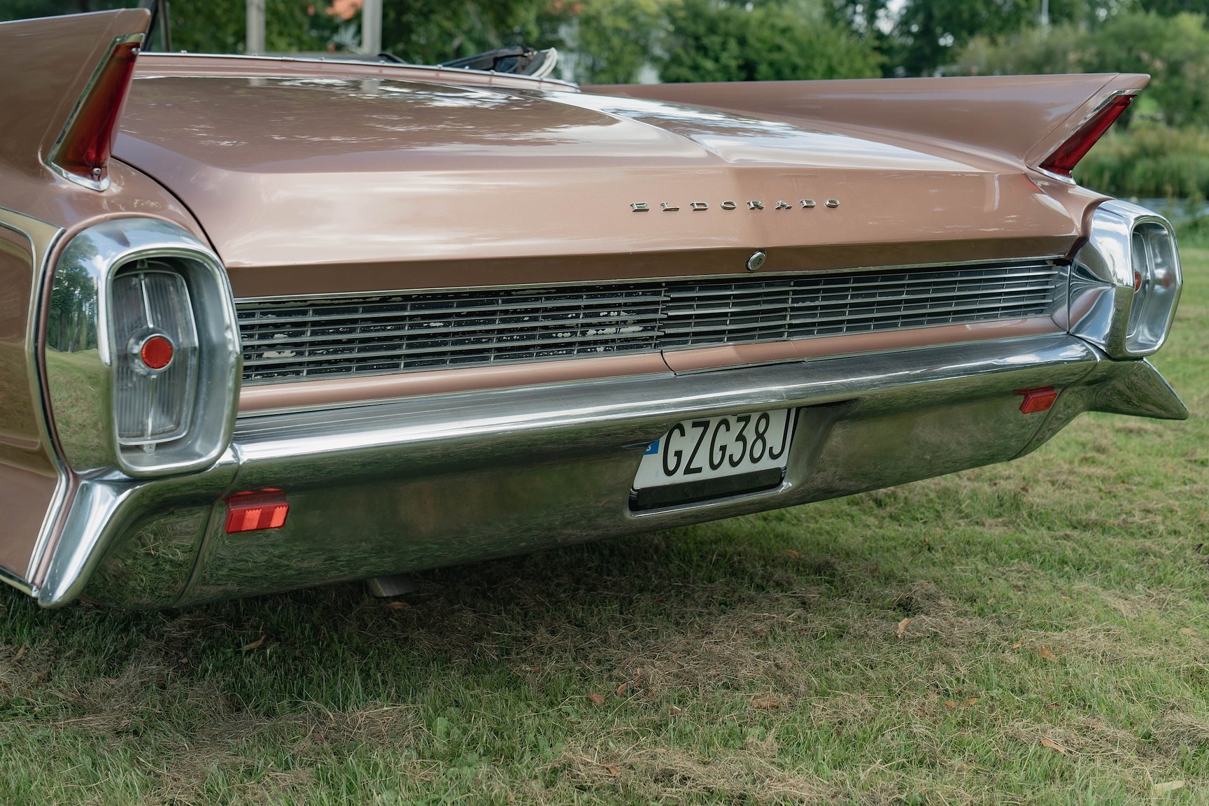 Exterior image of 1962 Cadillac Eldorado Biarritz