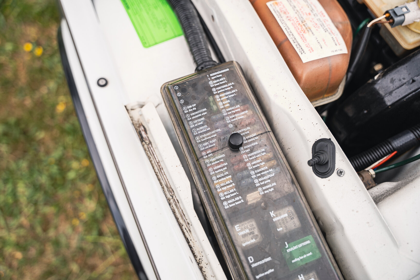 Image of 1987 Saab 900 Turbo Convertible mechanics
