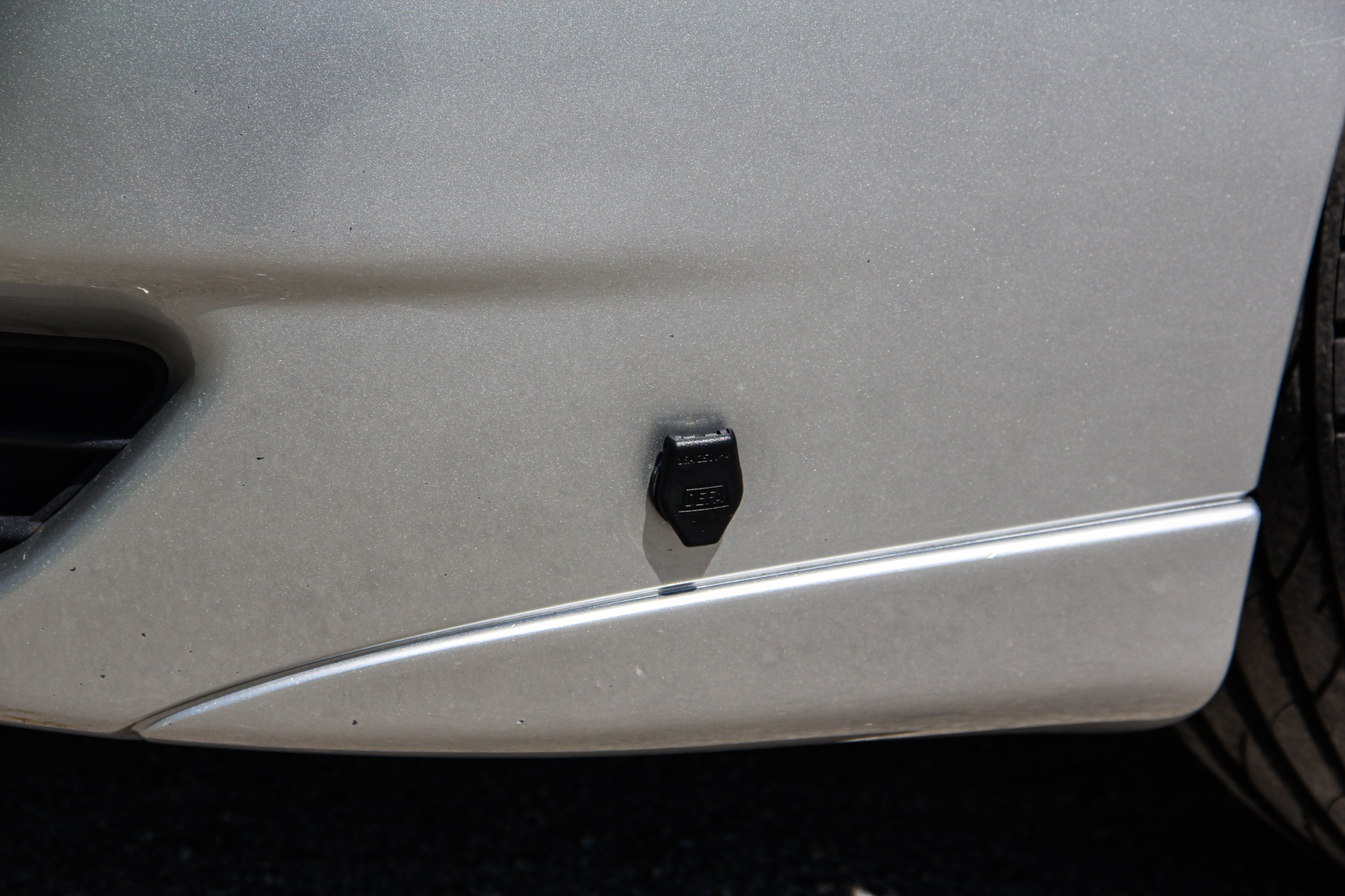 Exterior image of 2005 Volvo V70 R AWD (28)